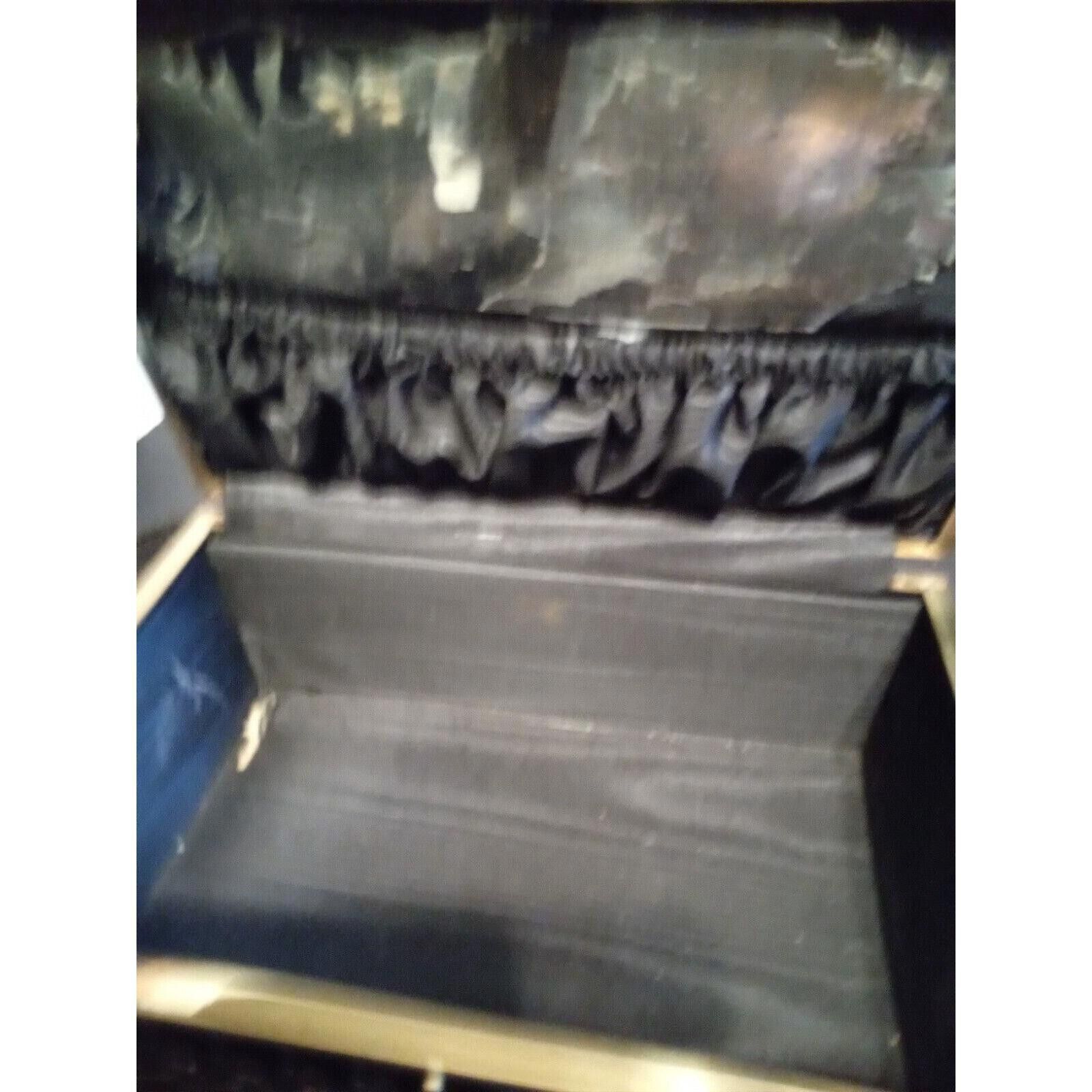 Designer Vintage 1950's Rectangular Black Hand Bag With designed Gold Size ONE SIZE - 8 Thumbnail