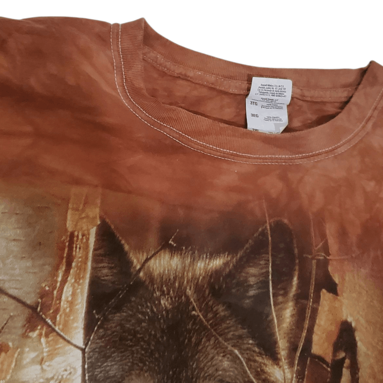 Vintage 2011 The Mountain Wolf in Woods Colin Bugle T-Shirt Size US XXL / EU 58 / 5 - 3 Thumbnail