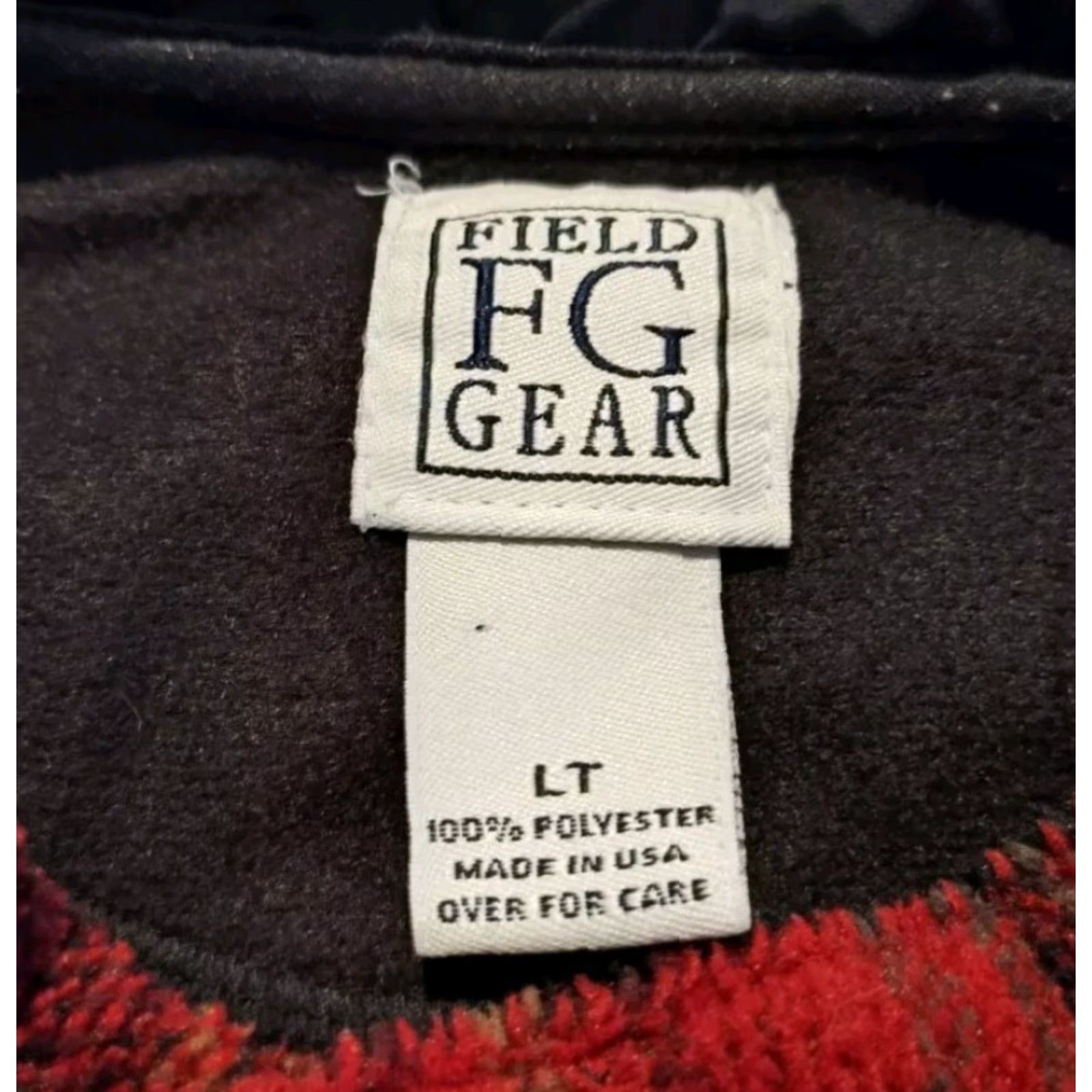Vintage VINTAGE Field Gear Fleece Sweater Mens LT Buffalo Plaid USA Made 1990s Red & Black Button Cotton Knit Shirt Mens Size US L / EU 52-54 / 3 - 7 Thumbnail