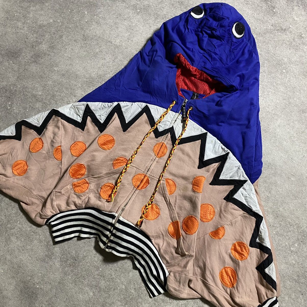 mercibeaucoup Issey Miyake Mercibeacoup Vintage Crop Shark Puffer Hoodie Size L / US 10 / IT 46 - 2 Thumbnail