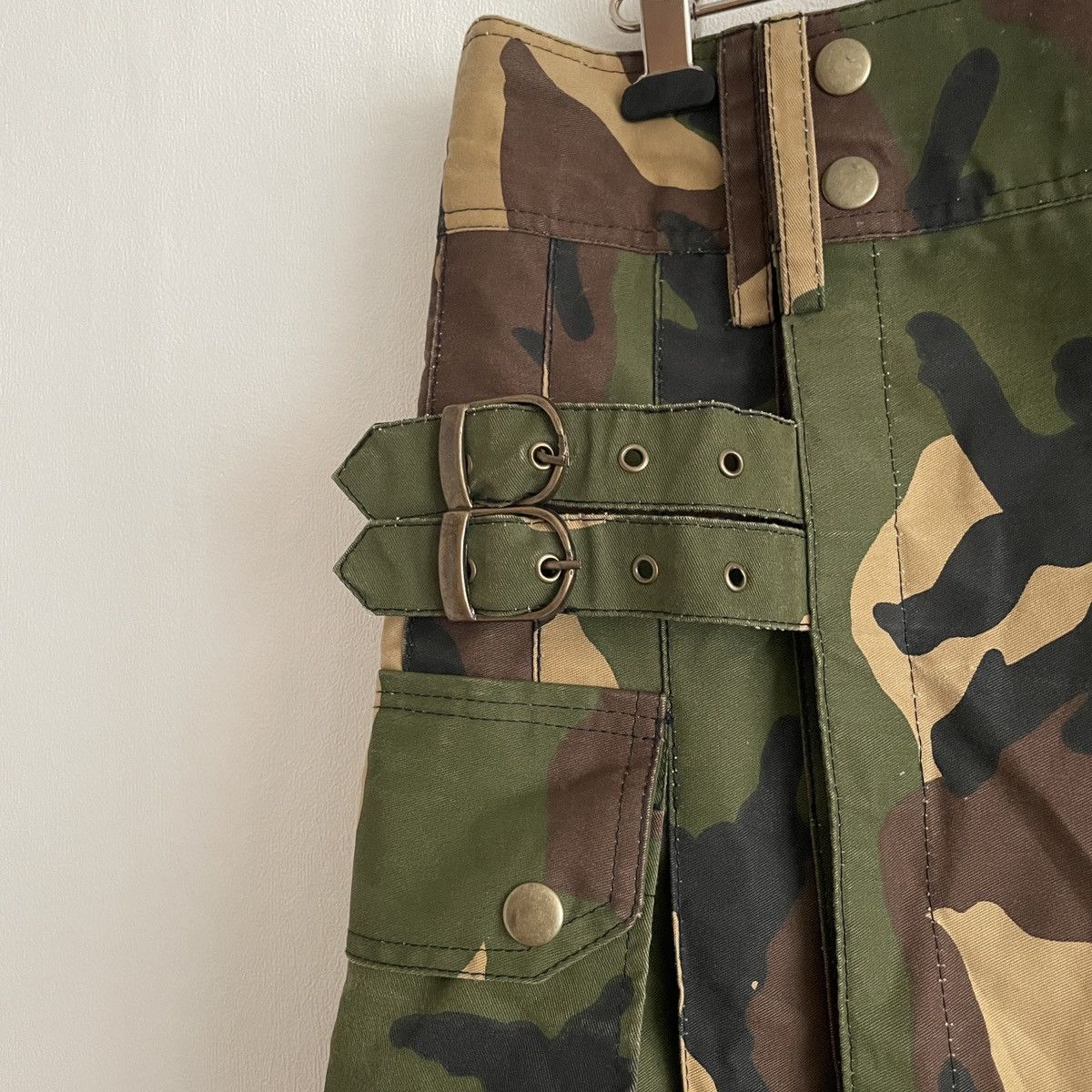 Handmade Archive Military Camo Cargo Handmade Skirt Size 36" / US 14 / IT 50 - 7 Thumbnail