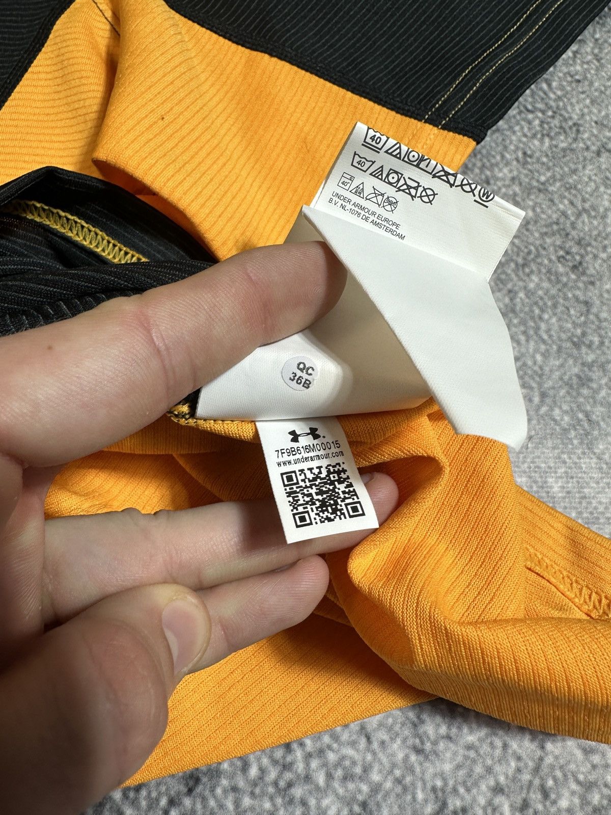 Under Armour × Vintage Vintage Under Armour Wasps Rugby Jersey Streetwear Rare XXL Size US XXL / EU 58 / 5 - 5 Thumbnail