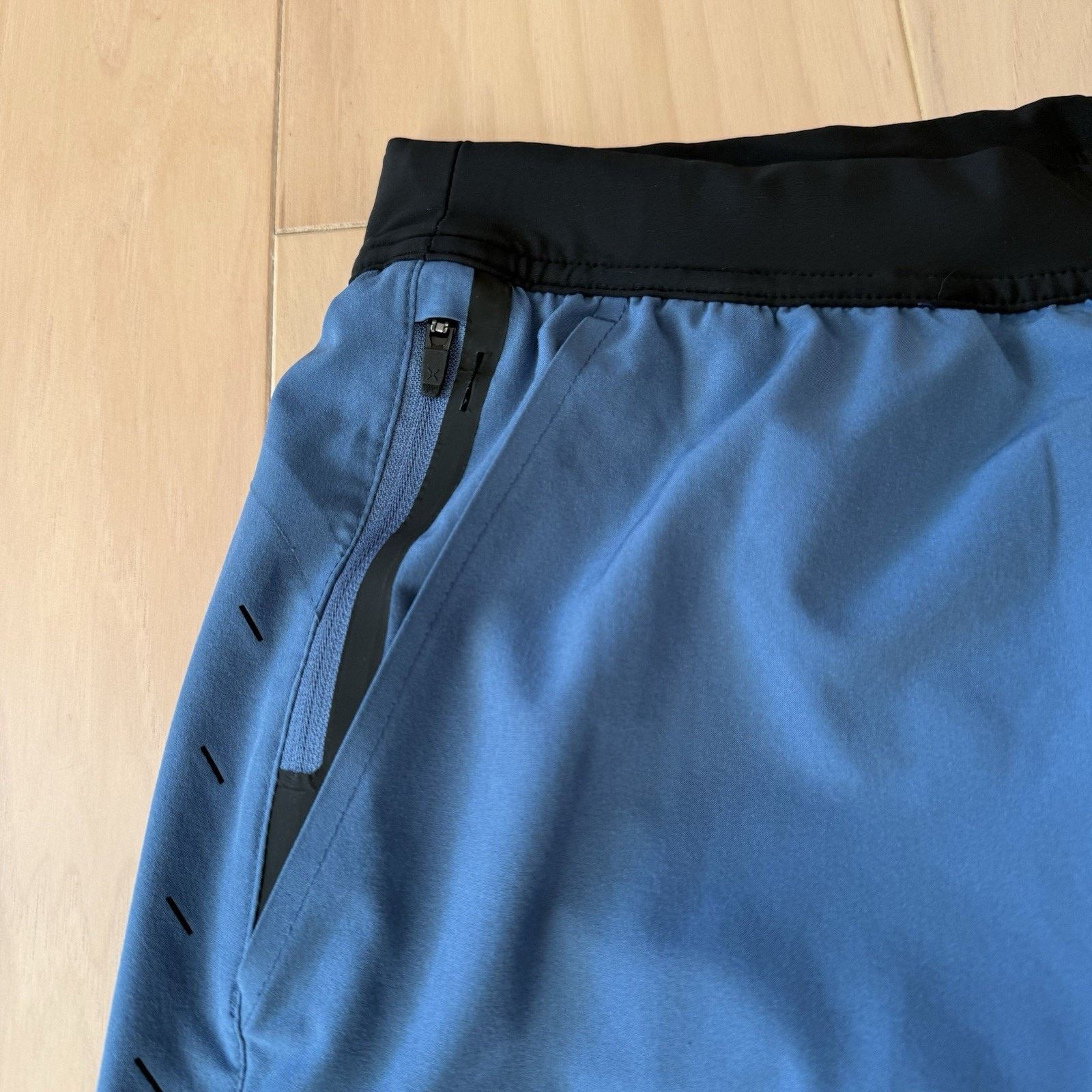 Ten Thousand Ten Thousand Interval Shorts Blue Workout Comfy Athleisure Size US 28 / EU 44 - 4 Thumbnail