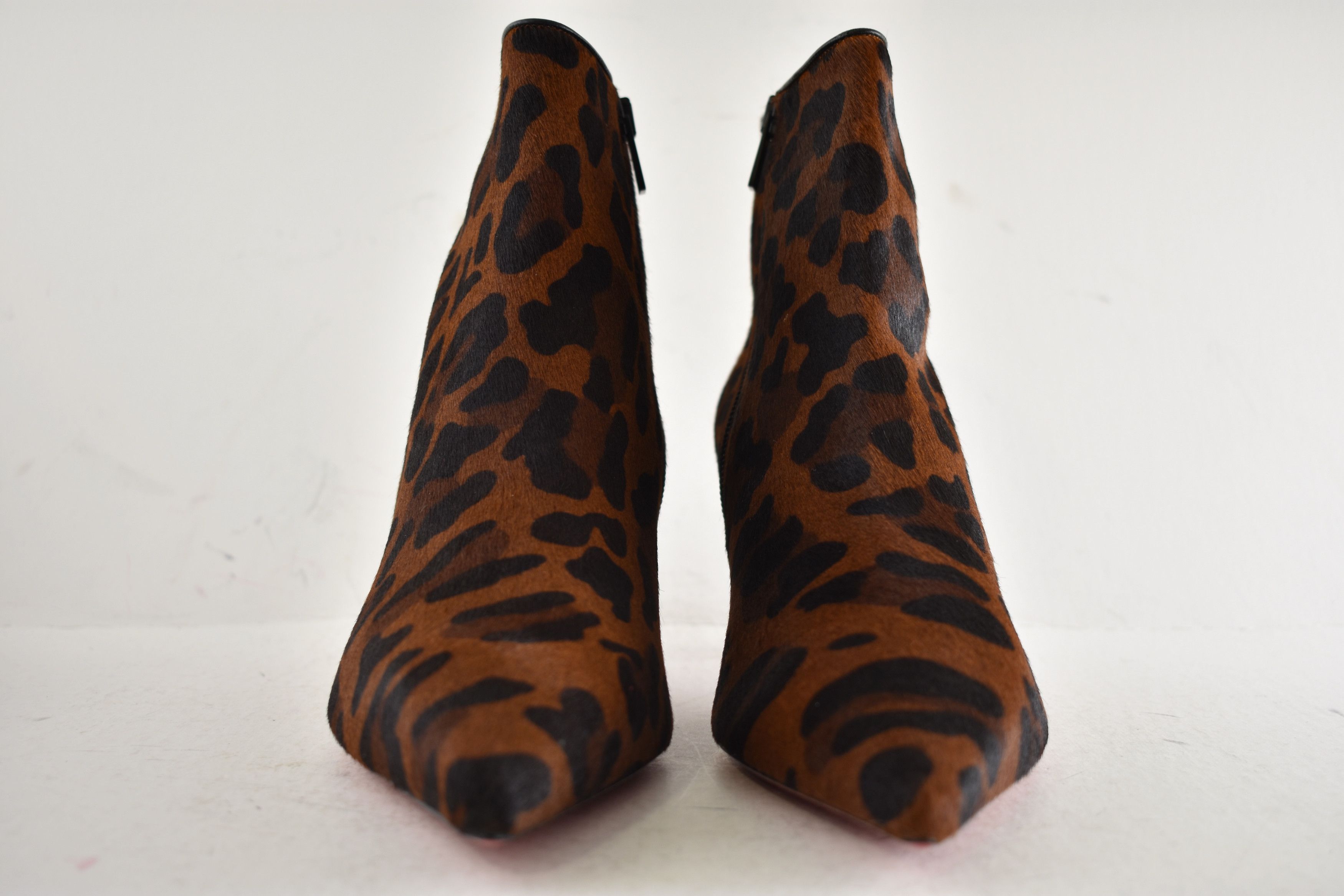 Christian Louboutin So Kate Booty 55 Black Leopard Pony Short Ankle Bootie 40.5 Size US 10.5 / IT 40.5 - 6 Thumbnail
