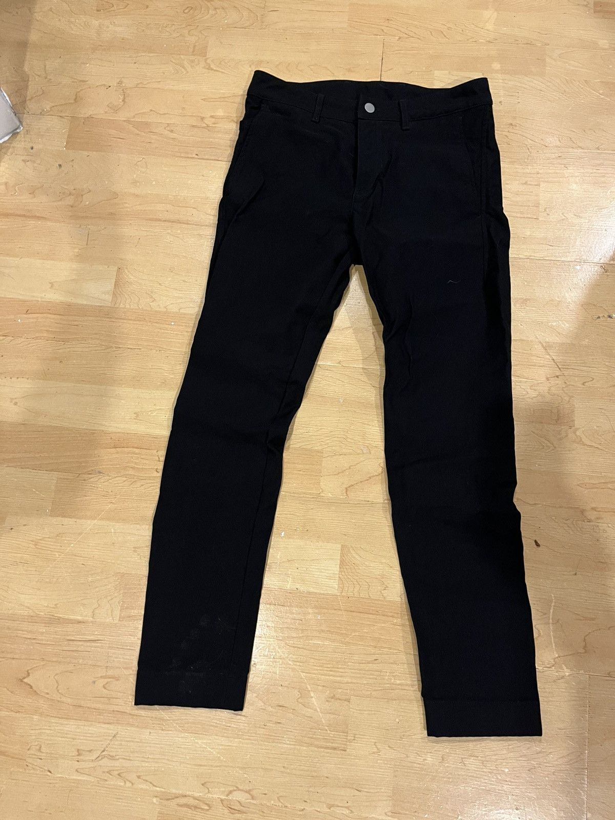 Outlier Outlier Futuredarts in Black Size US 30 / EU 46 - 1 Thumbnail