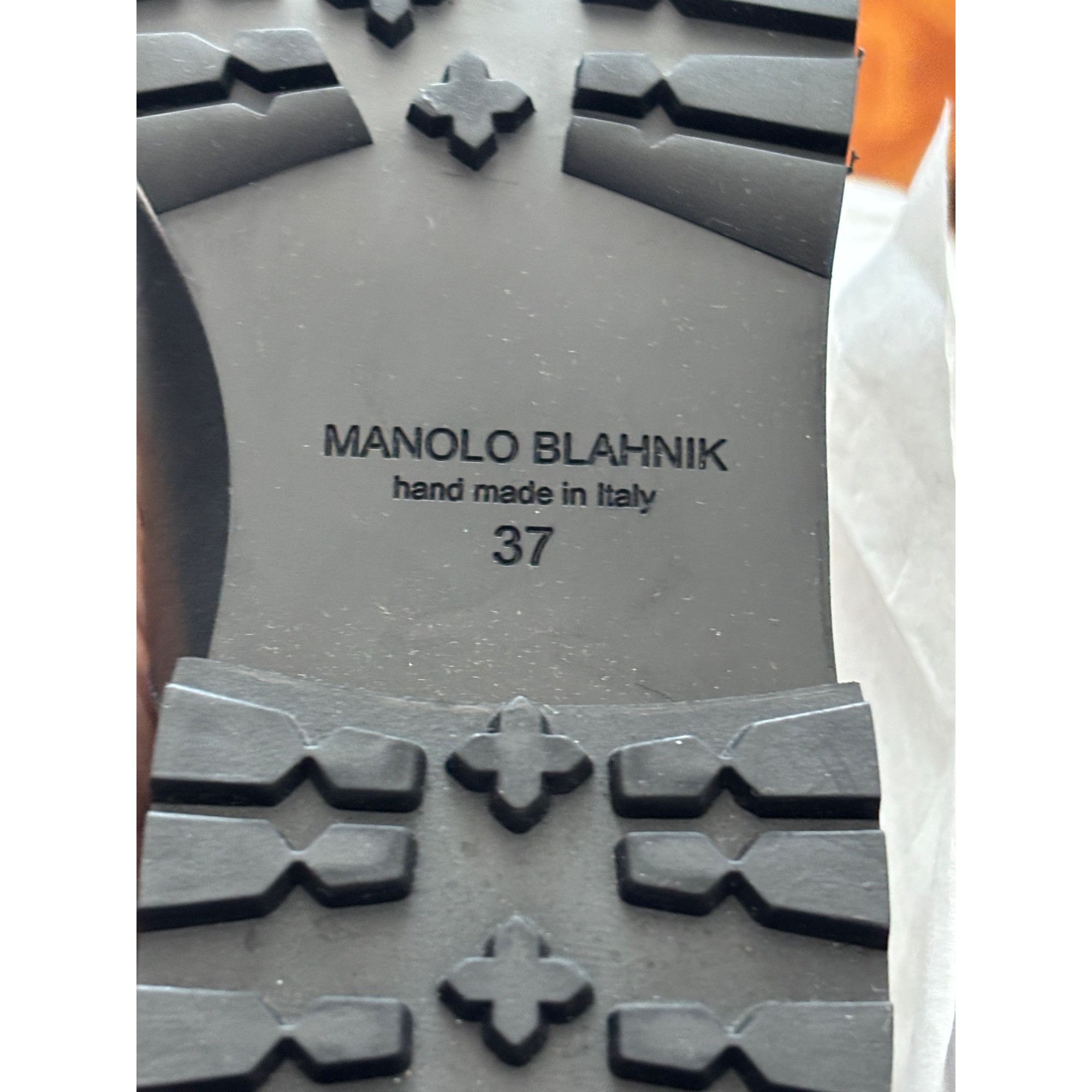 Manolo Blahnik Manolo Blahnik Black Leather Ankle Boots With Silver Chain E Size US 7.5 / IT 37.5 - 13 Thumbnail