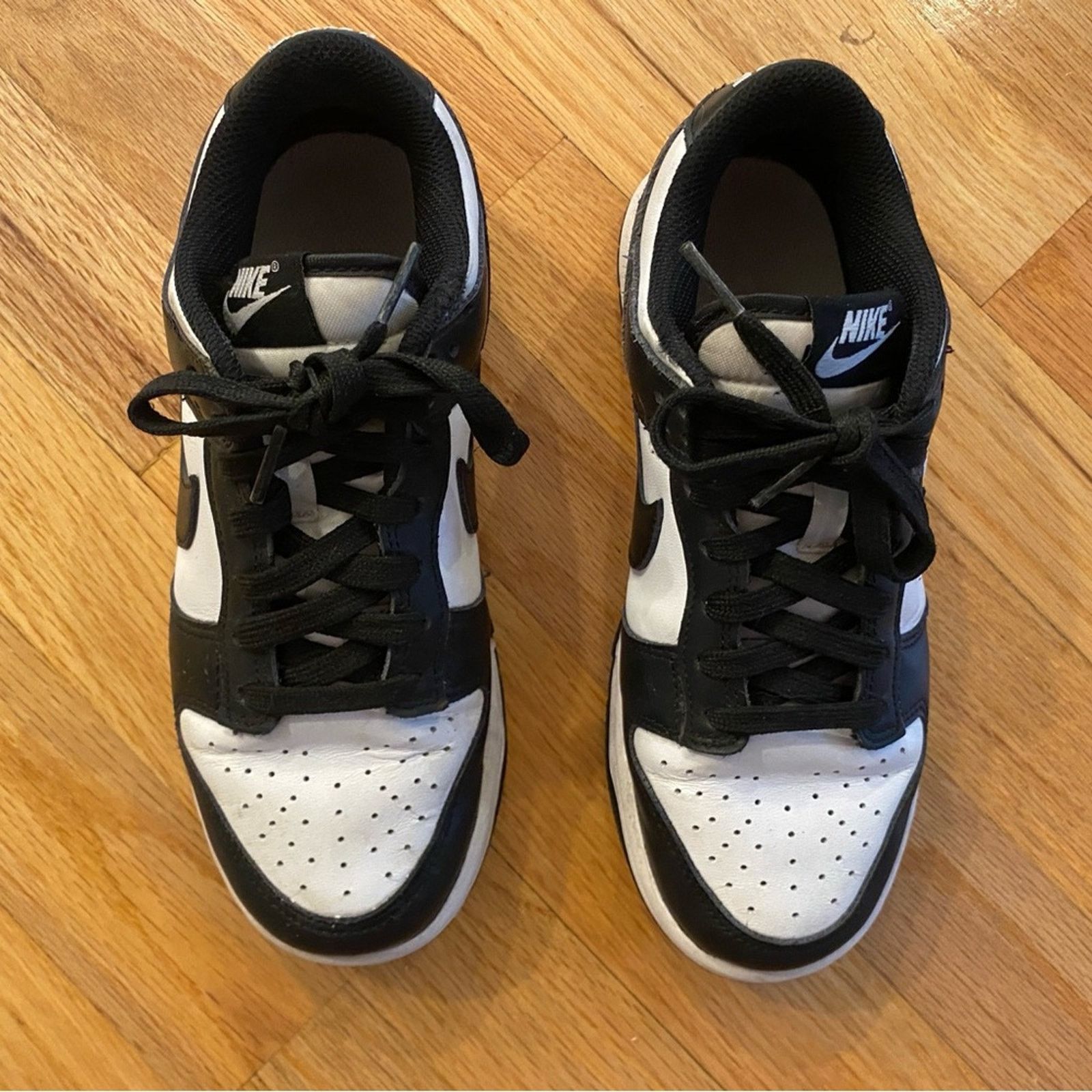 Nike Nike Dunk Low Black and White Panda 4.5 mens Size US 5 / EU 37 - 4 Thumbnail
