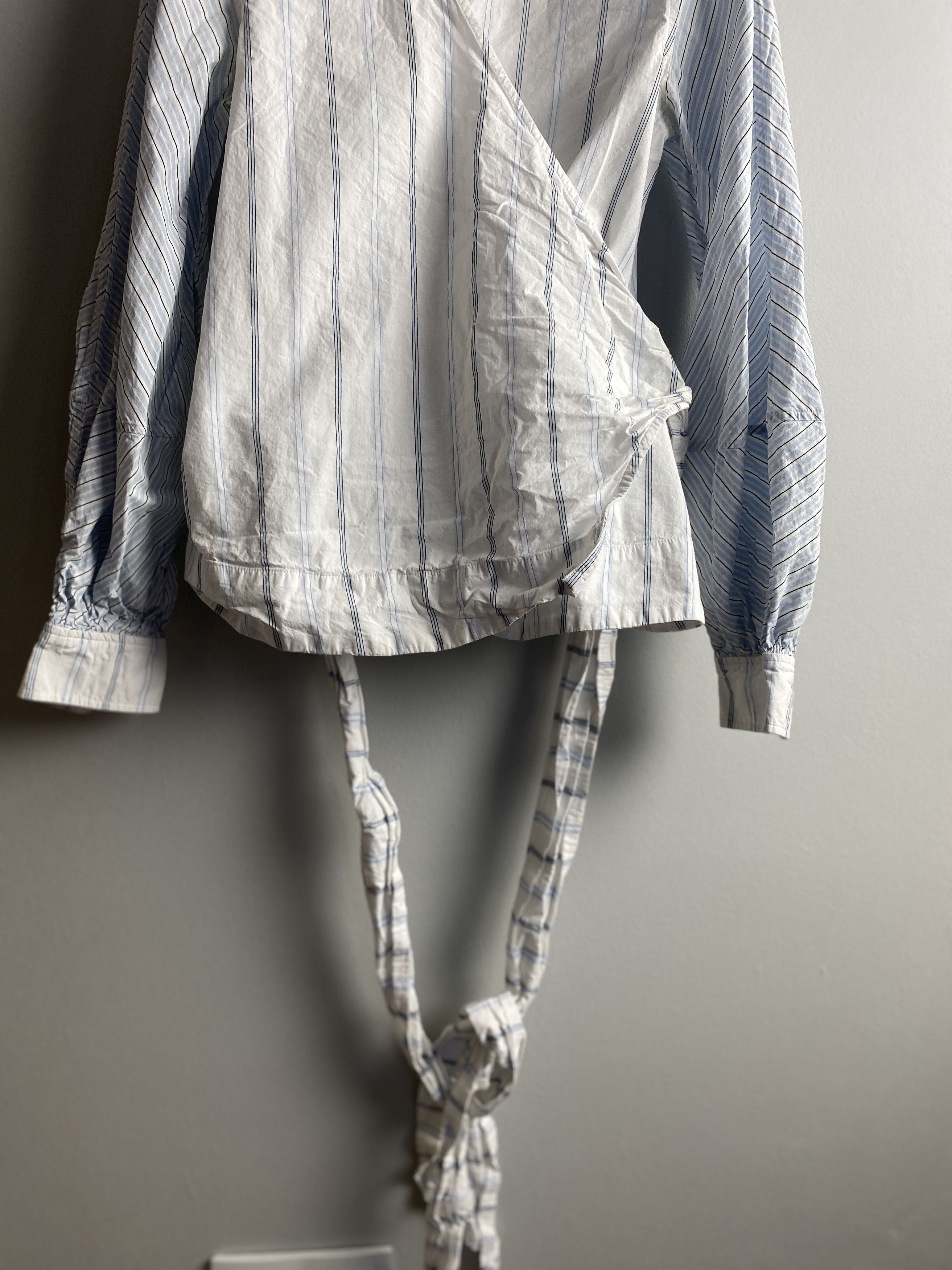 Ganni Ganni striped wrap blouse shirt v neck Size XS / US 0-2 / IT 36-38 - 2 Thumbnail