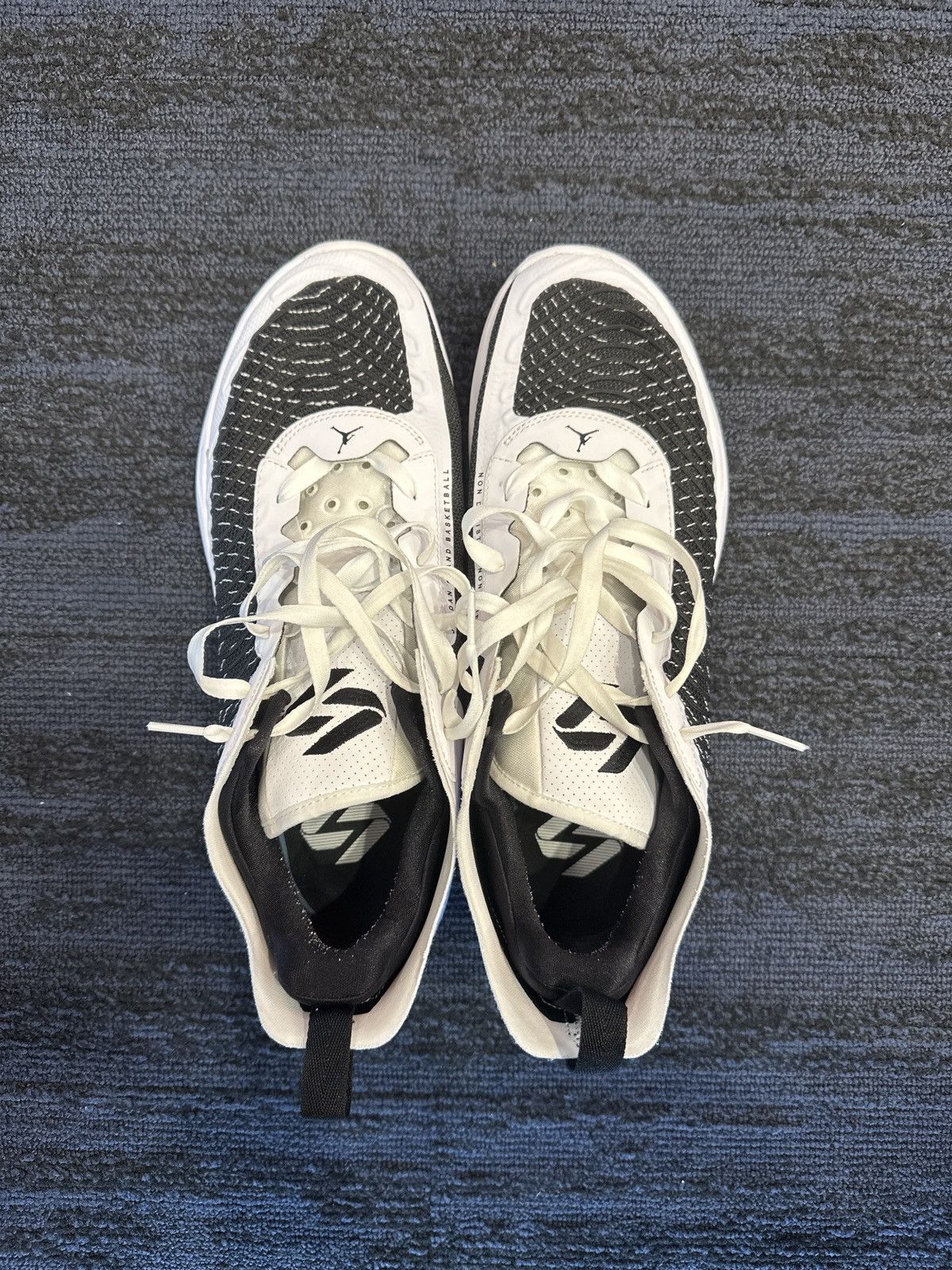 Jordan Brand × Nike Luka 1 “Reverse Orca” US13 Size US 13 / EU 46 - 4 Thumbnail