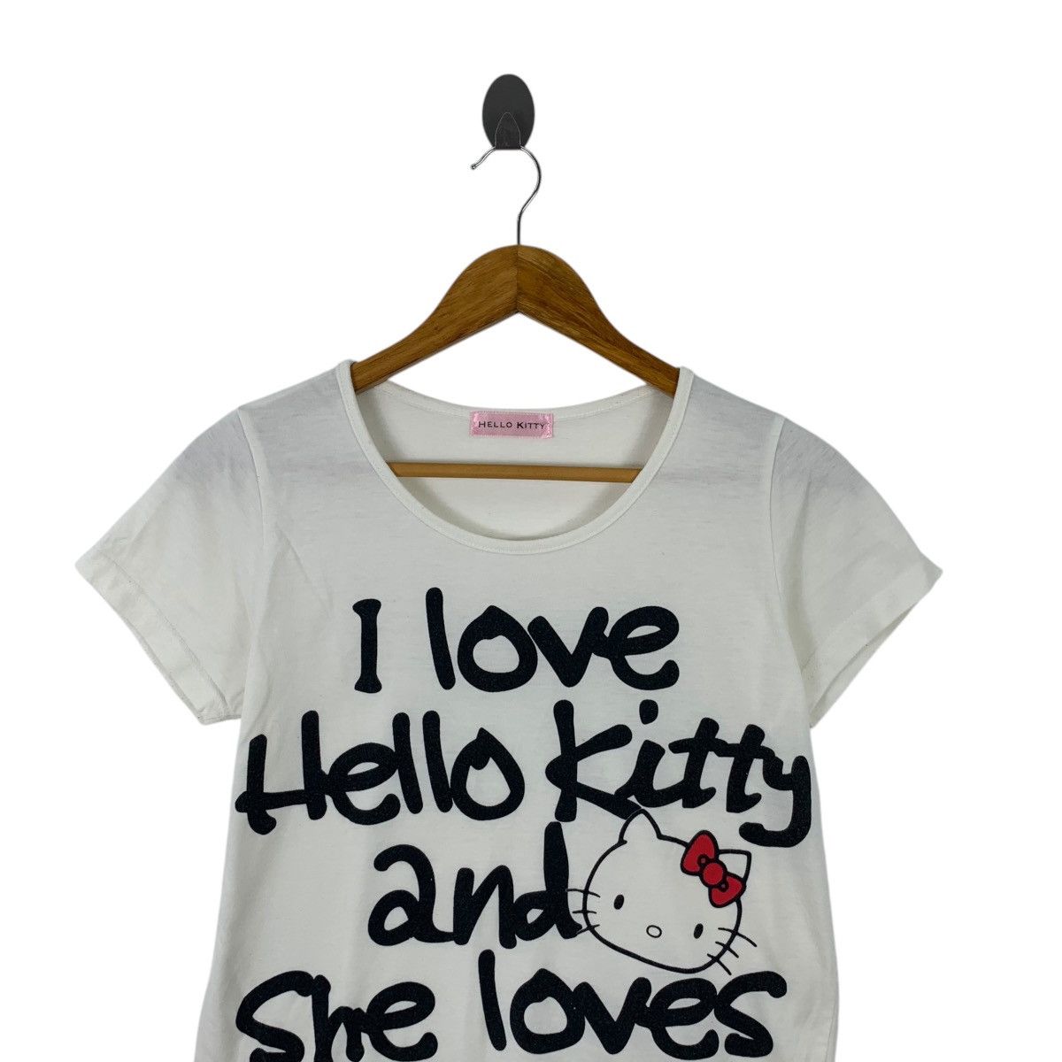 Vintage HELLO KITTY CARTOON Sanrio I Love Japan Animation Tee Size XS / US 0-2 / IT 36-38 - 2 Thumbnail