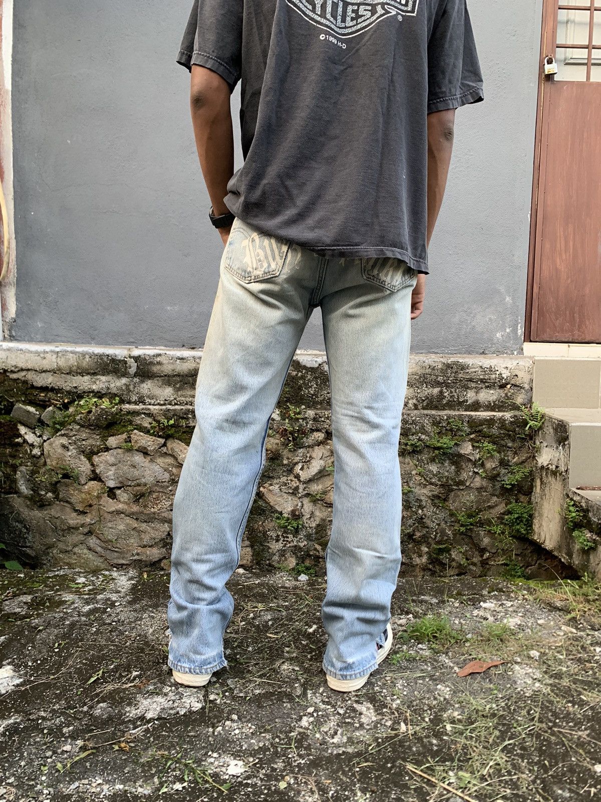 Levi's **rare**Vintage Levis 501 X BUZZ SPUNKY Distressed Denim Size US 32 / EU 48 - 5 Thumbnail
