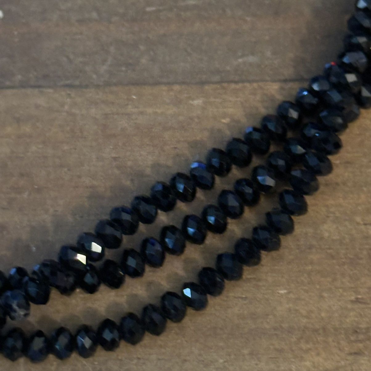 Vintage Vintage triple strand black glass bead necklace Size ONE SIZE - 3 Thumbnail