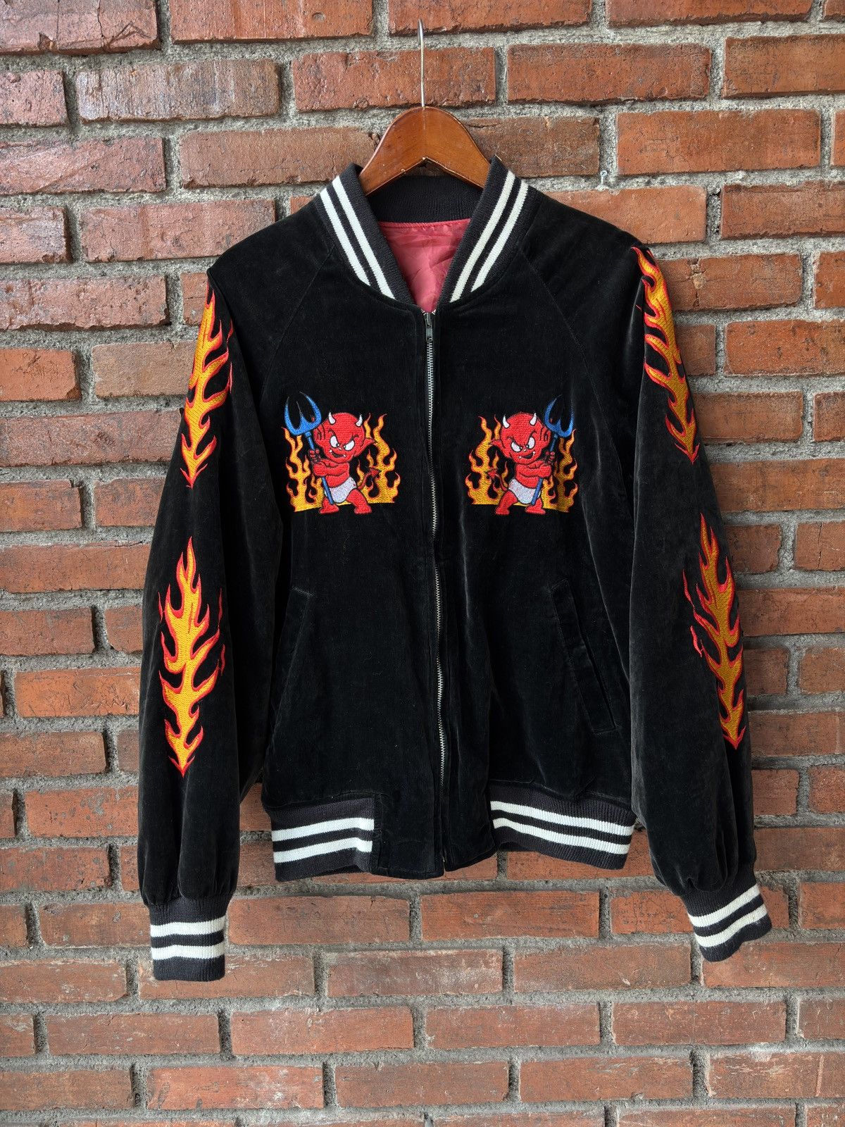 Japanese Brand × Vintage Vintage rare 80s great red hot power of devils sukajan jkt Size US M / EU 48-50 / 2 - 2 Thumbnail