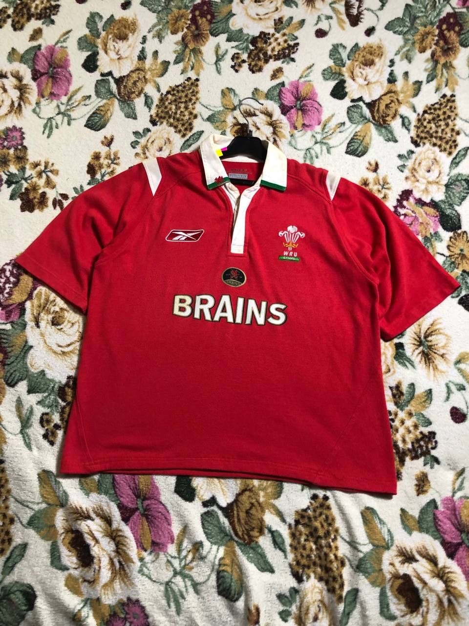 Reebok Vintage Reebok Wales Rugby Union Jersey Mens Red Shirt Size US M / EU 48-50 / 2 - 1 Thumbnail