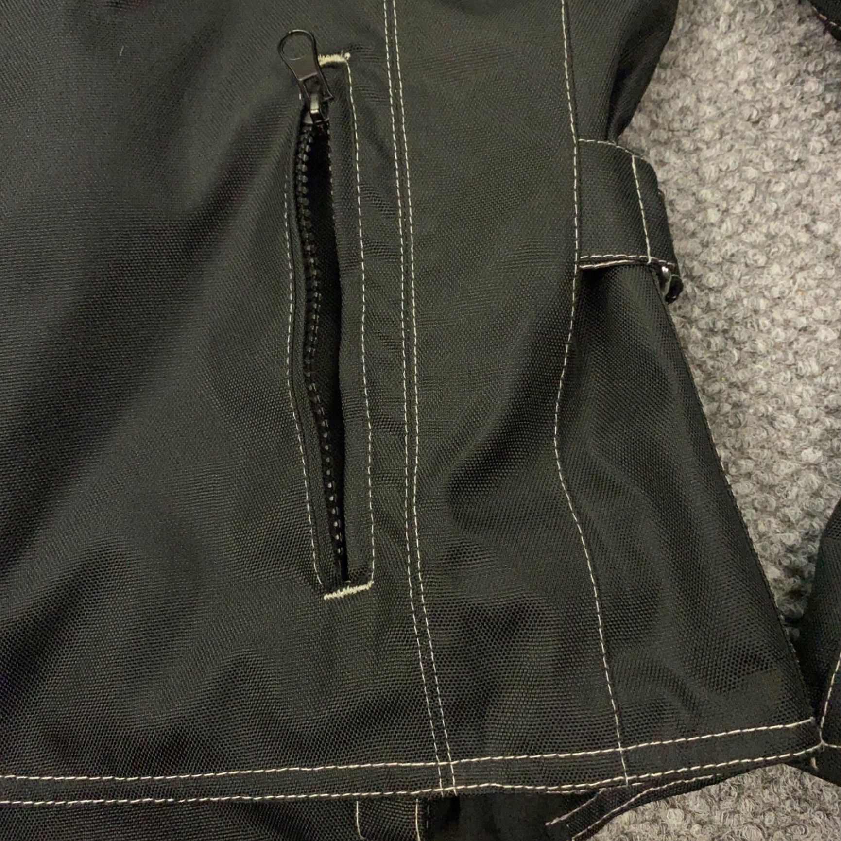 Speedo Speed and Strength Womens Motorcycle Jacket M Black Embroidered Logo Zipper Pockets Full Zip Size M / US 6-8 / IT 42-44 - 5 Thumbnail