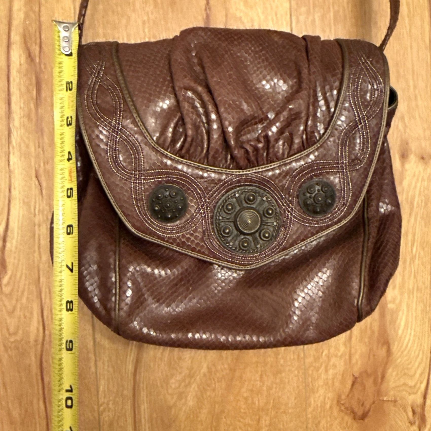 Skin VINTAGE Sharif WOMEN'S BROWN & GOLD REPTILE SKIN HANDBAG PURSE Shoulder Bag Women Medium Brown Gold Reptile Skin Embroidered Vintage 90s Size ONE SIZE - 4 Thumbnail