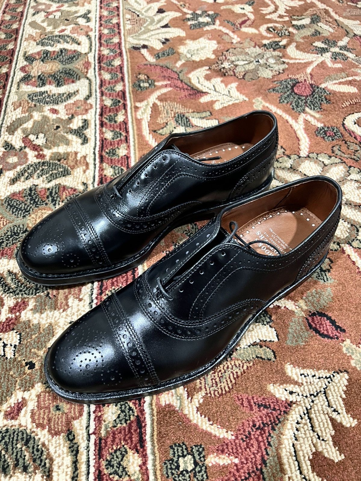 Brooks Brothers Brooks Brothers Brogue Cap Toe Oxford GYW 100001887 8D Size US 8 / EU 41 - 2 Thumbnail