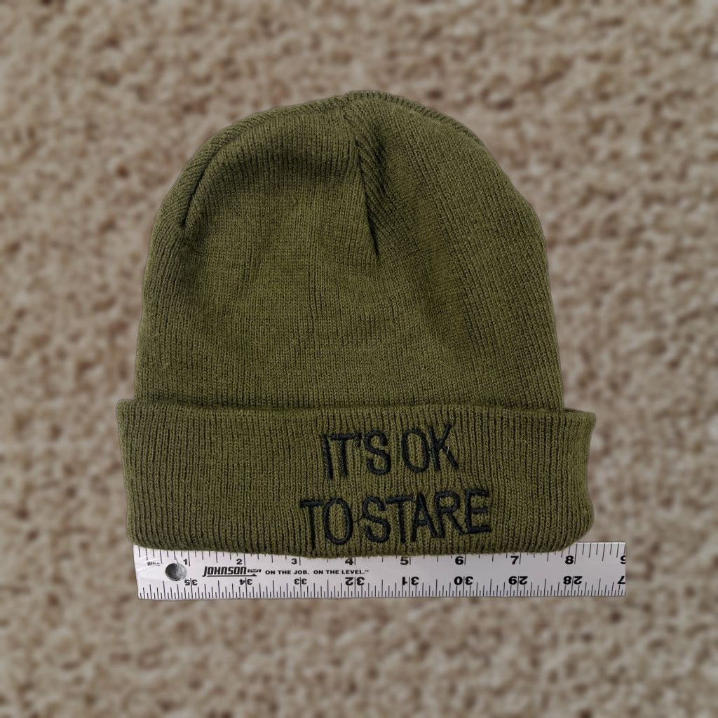 Vintage It's Ok To Stare Beanie Womens One Size Green Knit Embroidered Acrylic Size ONE SIZE - 1 Thumbnail