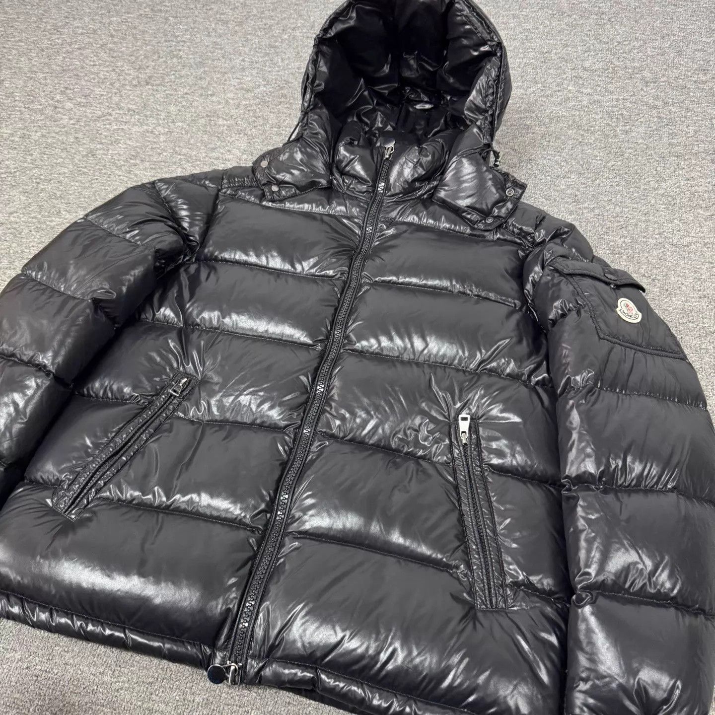 Moncler Moncler Maya Hooded Down Jacket 4 99N Sleeve Logo Size S / US 4 / IT 40 - 3 Thumbnail