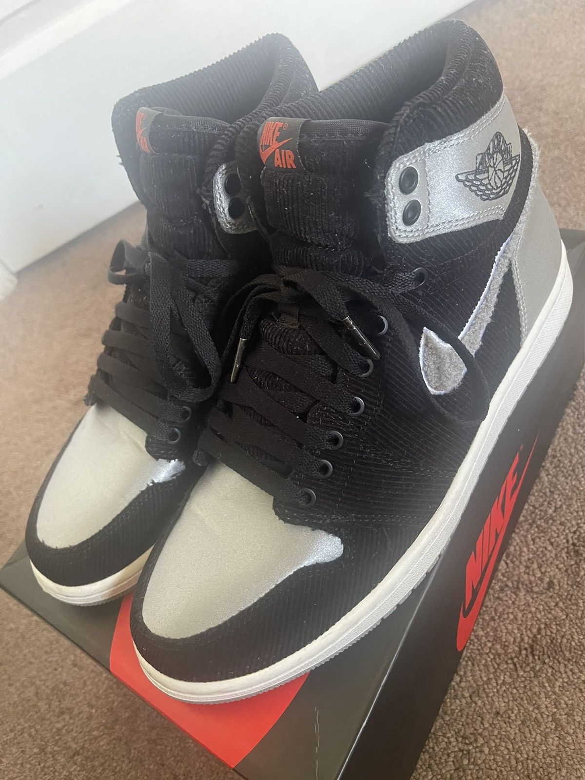 Nike Jordan 1 Retro High Aleali May Shadow Size US 9.5 / EU 42-43 - 2 Thumbnail