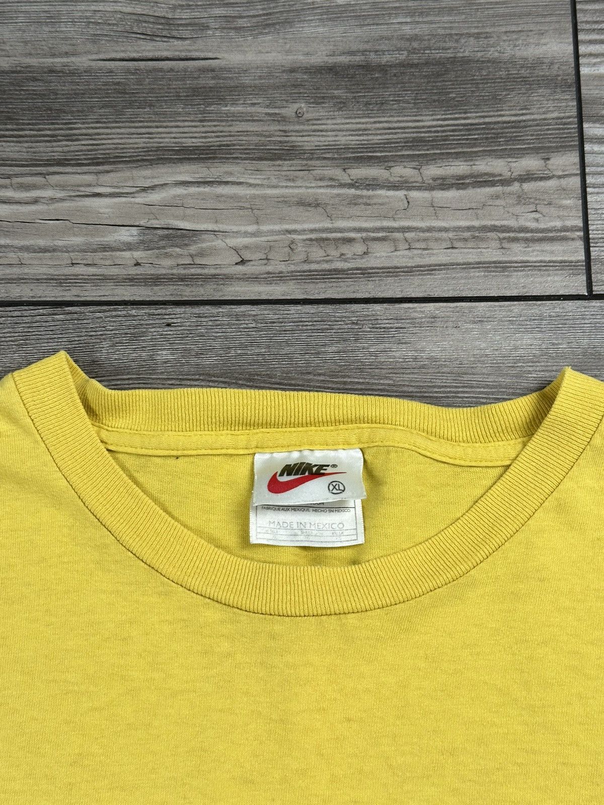 Nike × Vintage Vintage 90’s Nike Tonal Small Swoosh T Shirt Size US XL / EU 56 / 4 - 4 Thumbnail