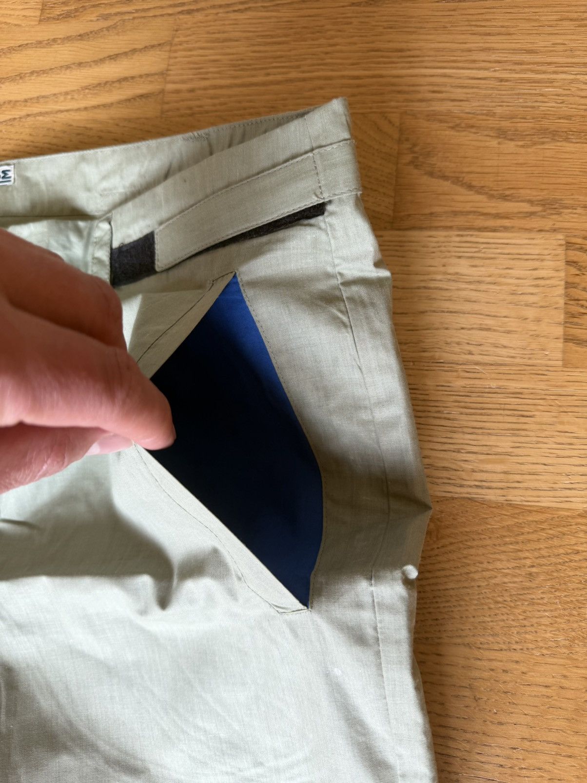 Walter Van Beirendonck NOS Early 90‘s Sabotage - Velcro Cropped pants Size US 35 - 8 Thumbnail