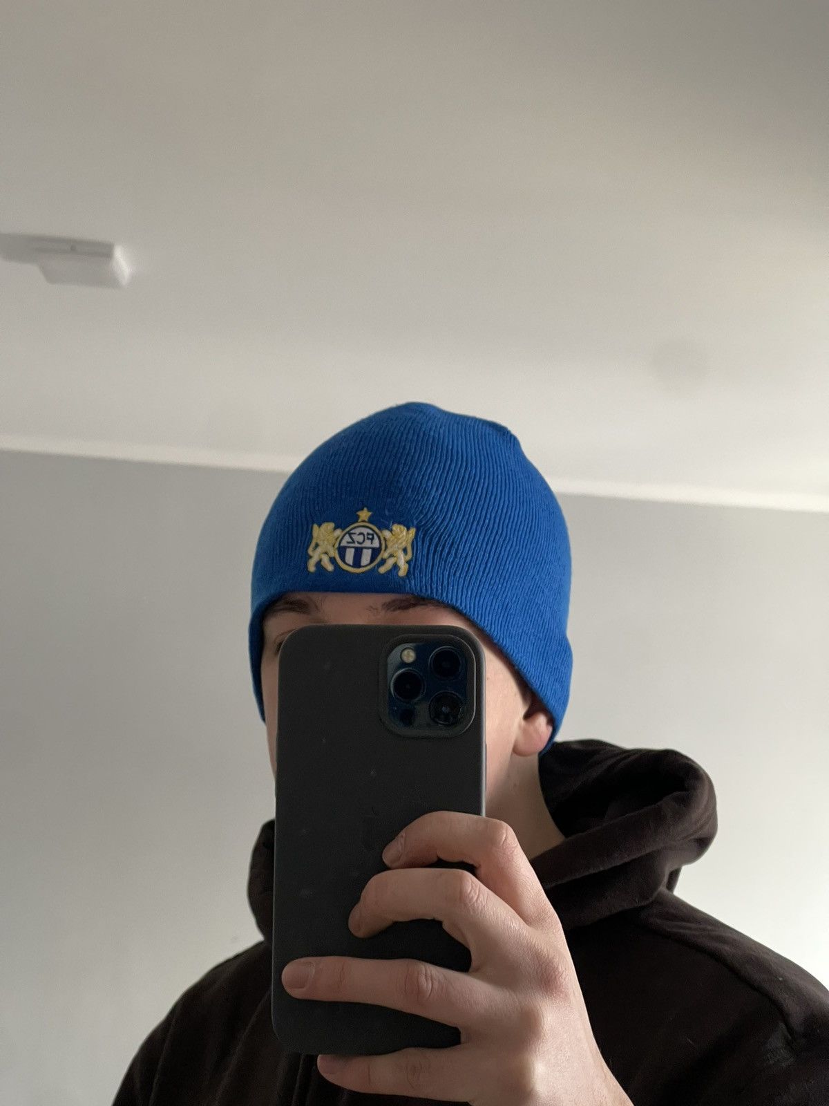 New Era New Era FC Zurich FCZ Soccer Swiss Football Beanie Hat Size ONE SIZE - 5 Thumbnail
