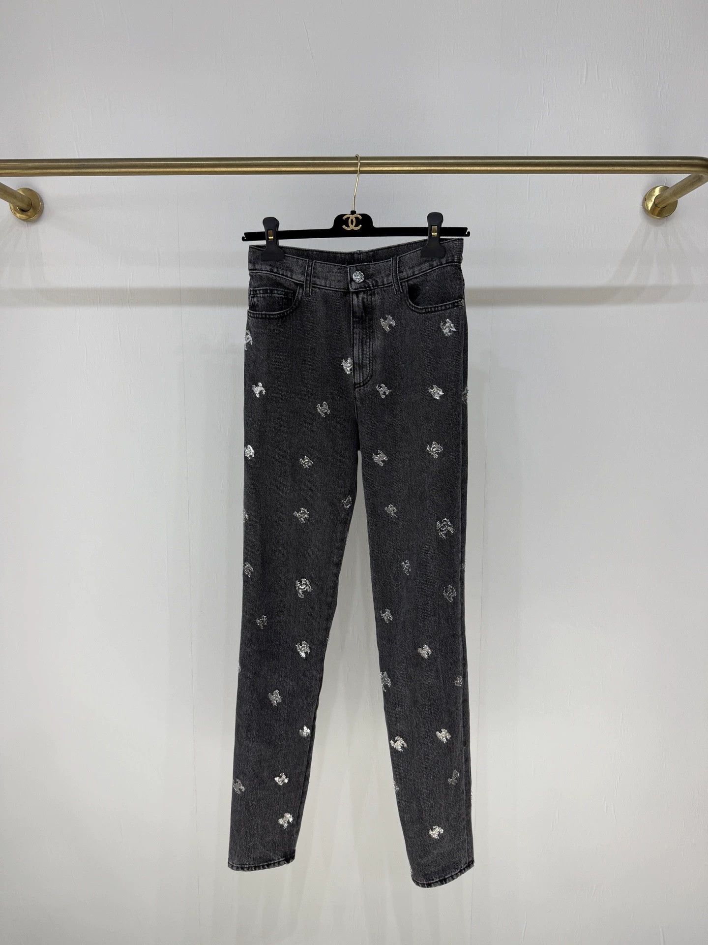 Chanel Chanel 21K CC Sequin Slim Jeans - dmc Size US 36 / EU 52 - 1 Thumbnail