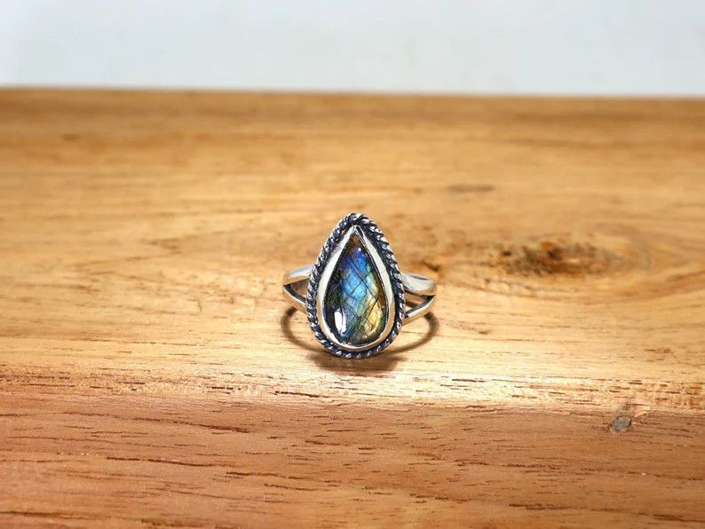 Handmade Labradorite Statement Ring: 925 Sterling Silver Jewelry, Size ONE SIZE - 1 Thumbnail
