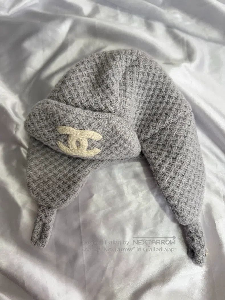 Chanel Chanel Grey flying cap Lei Feng hat Size ONE SIZE - 1 Thumbnail