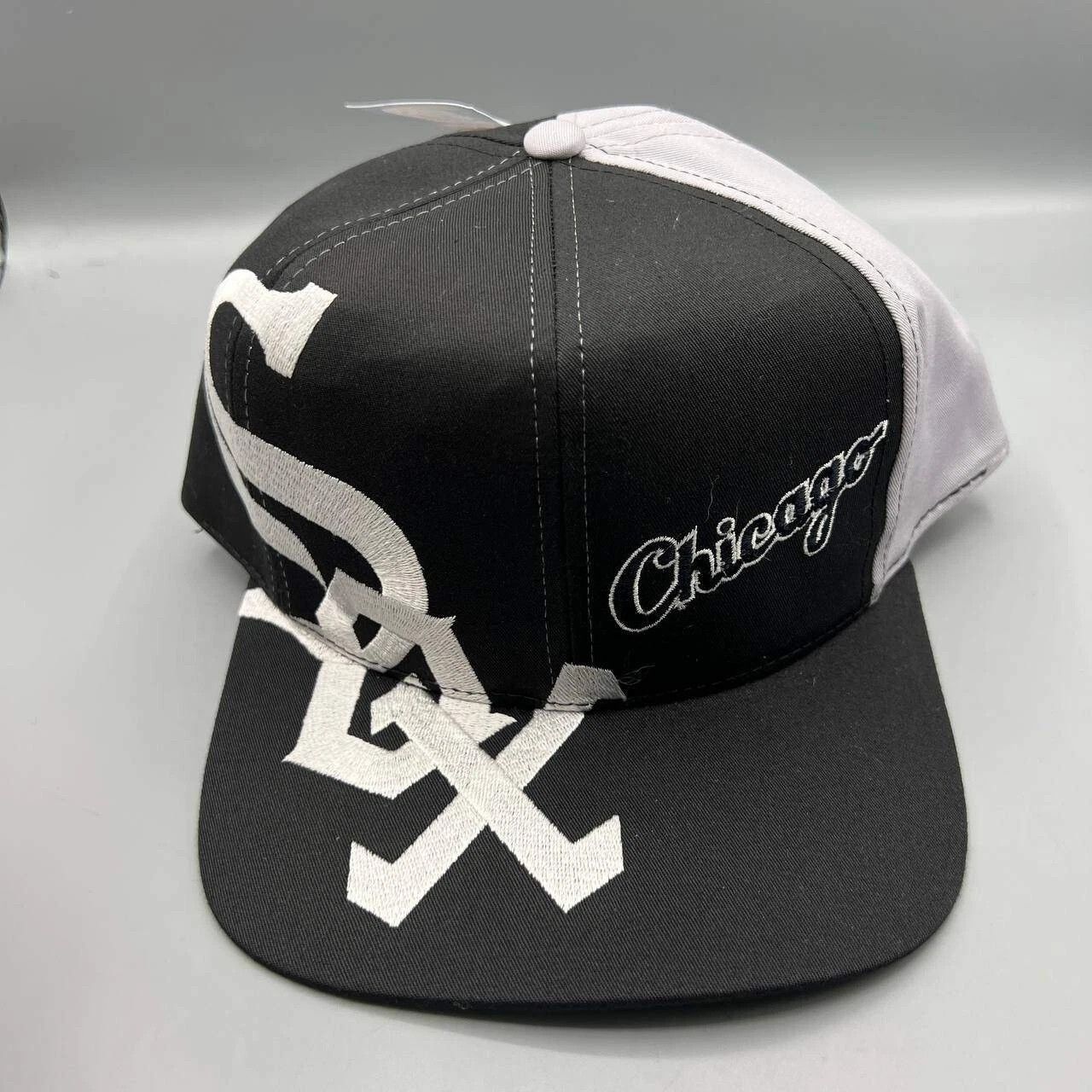 Twins Enterprise Inc. × Vintage Chicago White Sox Hat Men Twins Enterprise MLB Snap Back Cap Size ONE SIZE - 3 Thumbnail