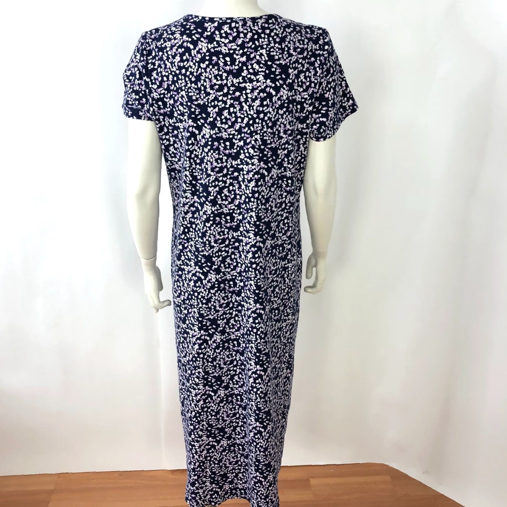 Lands' End Lands' End Dress 10-12 Cotton Midi Below Knee Purple All Over Print Womens Midi Dress Short Sleeve Scoop Neck Casual Brand Lands' End Vintage: No Size L / US 10 / IT 46 - 5 Thumbnail