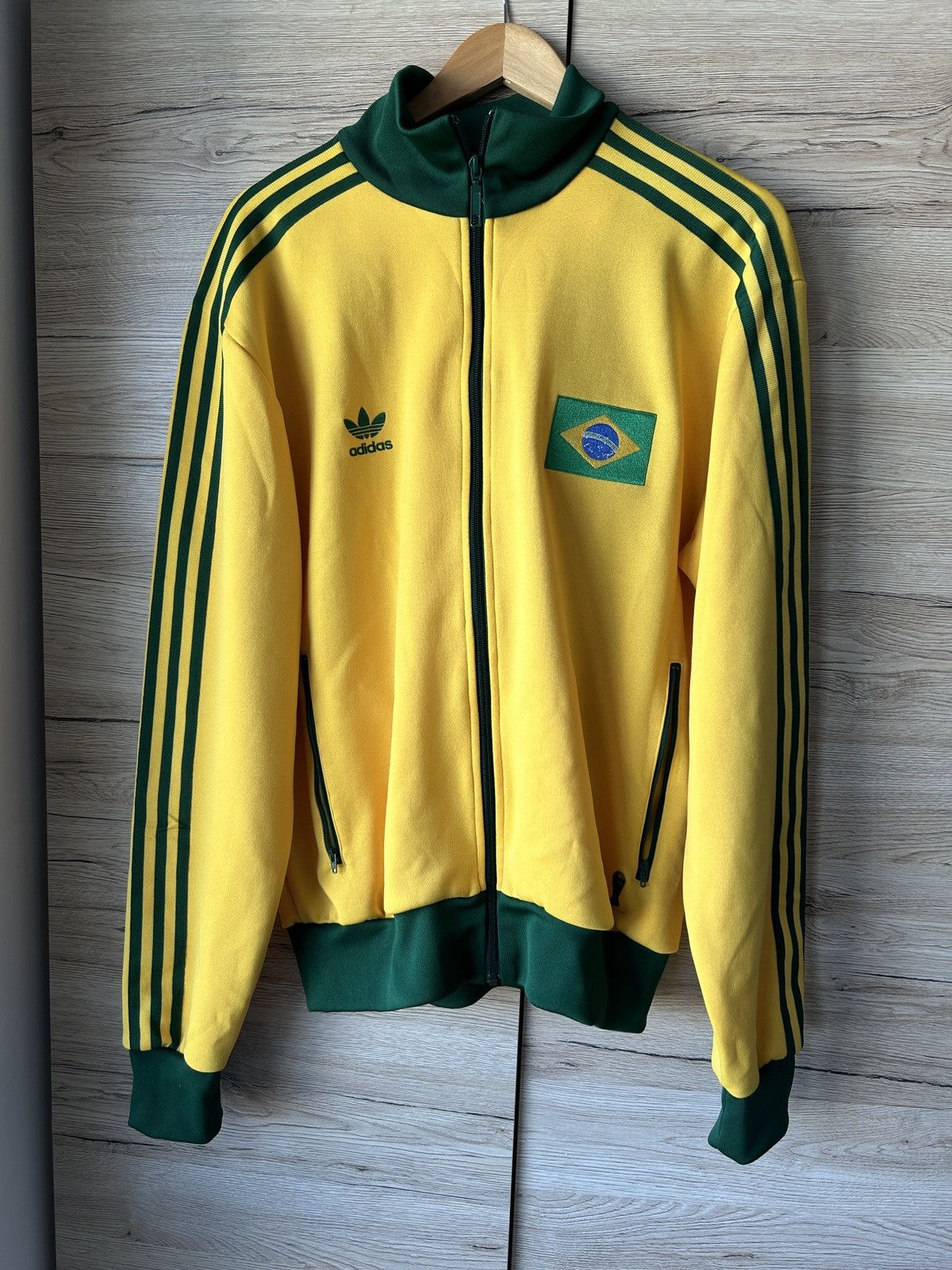 Adidas Brazil sweatshirt 1982 zip up