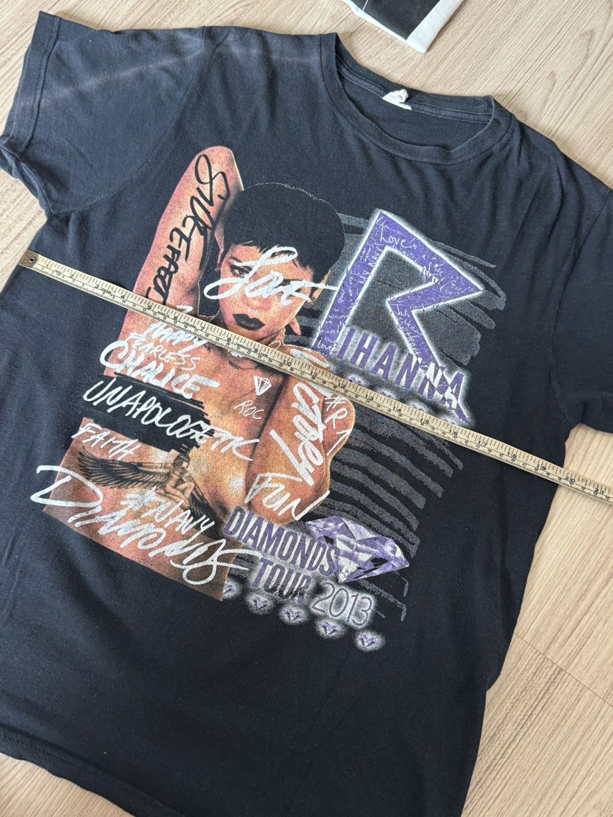 Band Tees × Vintage Rare Rihanna - Diamon tour 2013 Size US M / EU 48-50 / 2 - 5 Thumbnail
