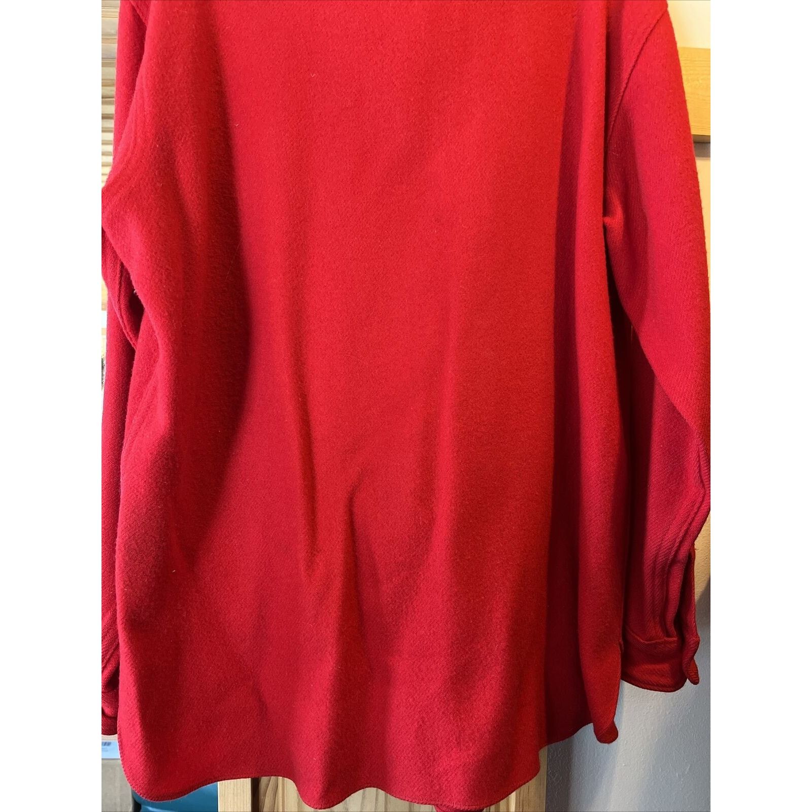 Woolrich Woolen Mills Woolrich Vintage Mens 16 Red Wool Western Distressed Flannel Size US L / EU 52-54 / 3 - 18 Thumbnail