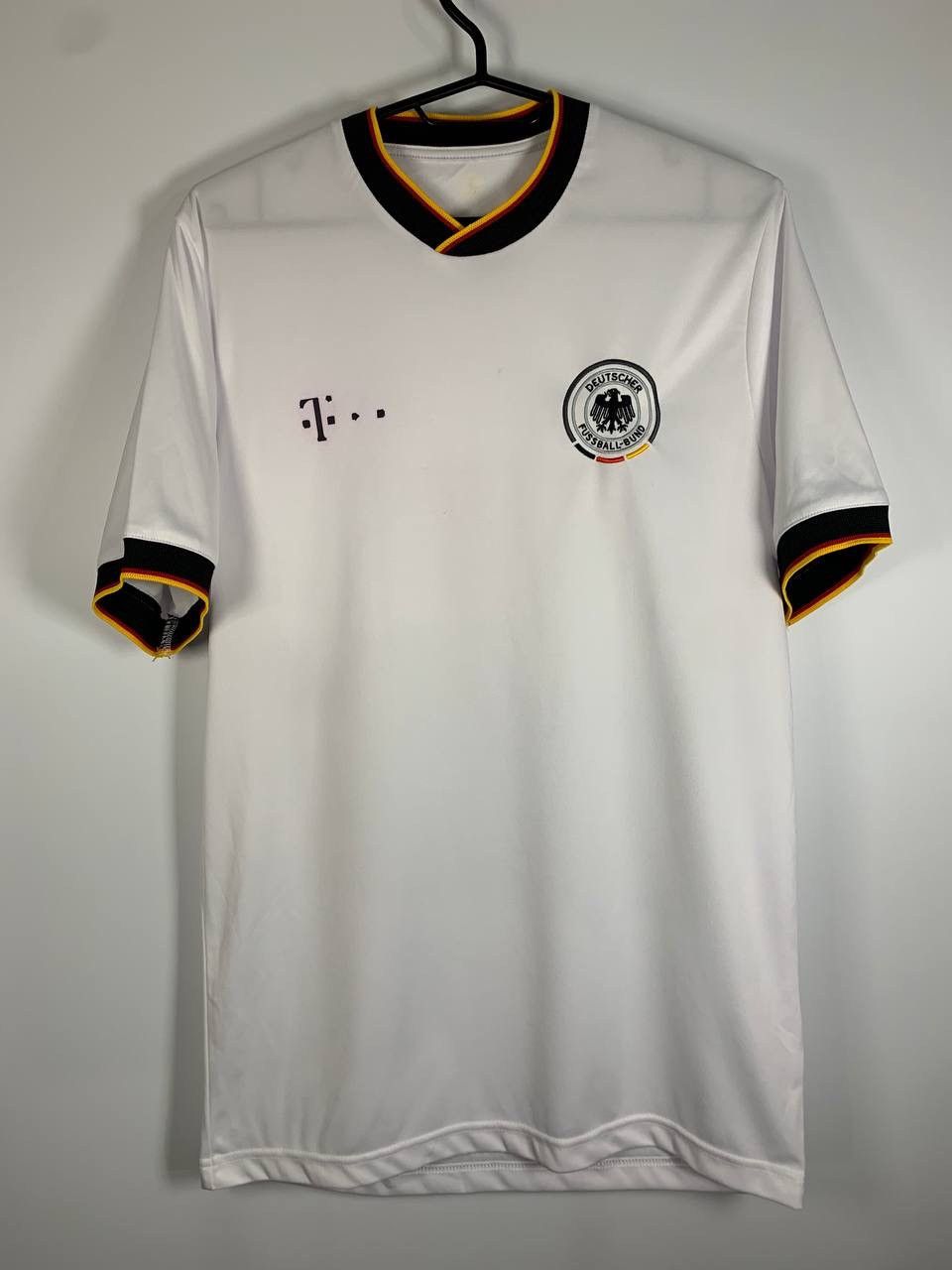 Vintage Germany Home Jersey T-Com Sponsor Vintage Football Shirt Size US L / EU 52-54 / 3 - 1 Thumbnail