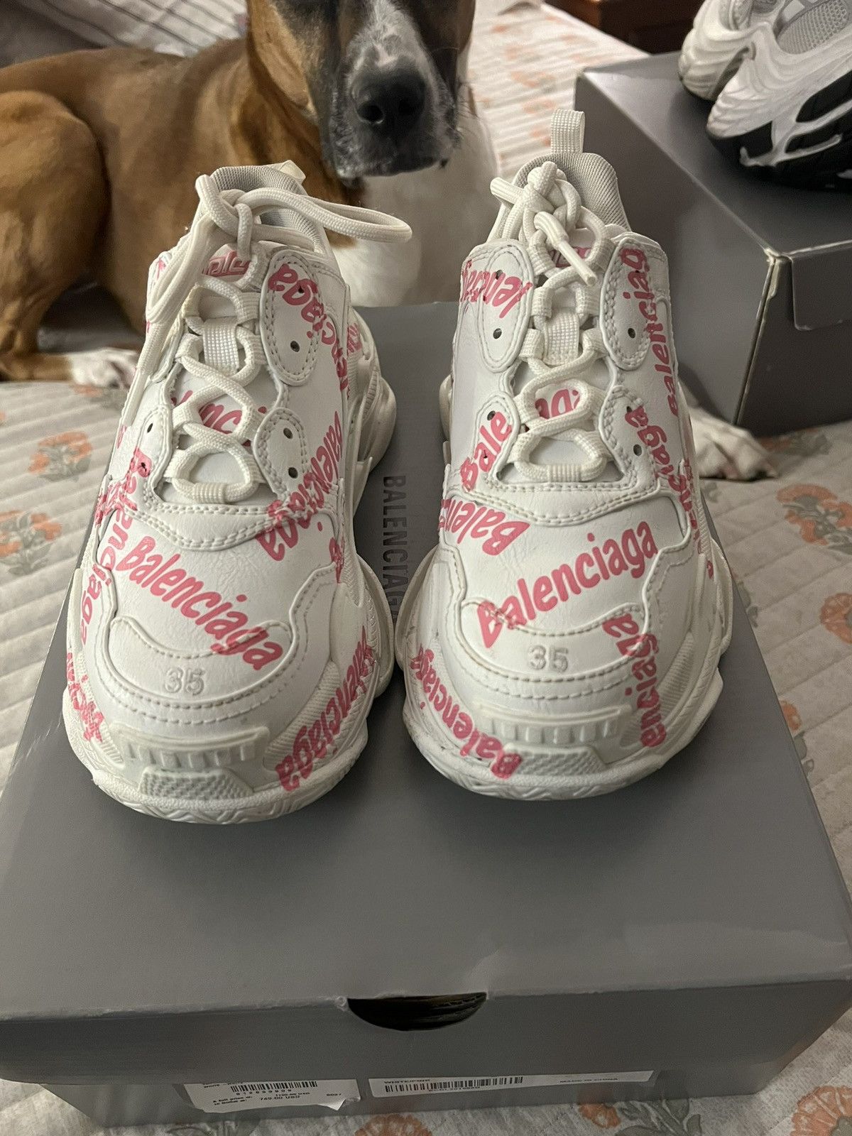 Balenciaga Balenciaga Triple S Large Print All Over in Pink Size US 5 / IT 35 - 4 Thumbnail