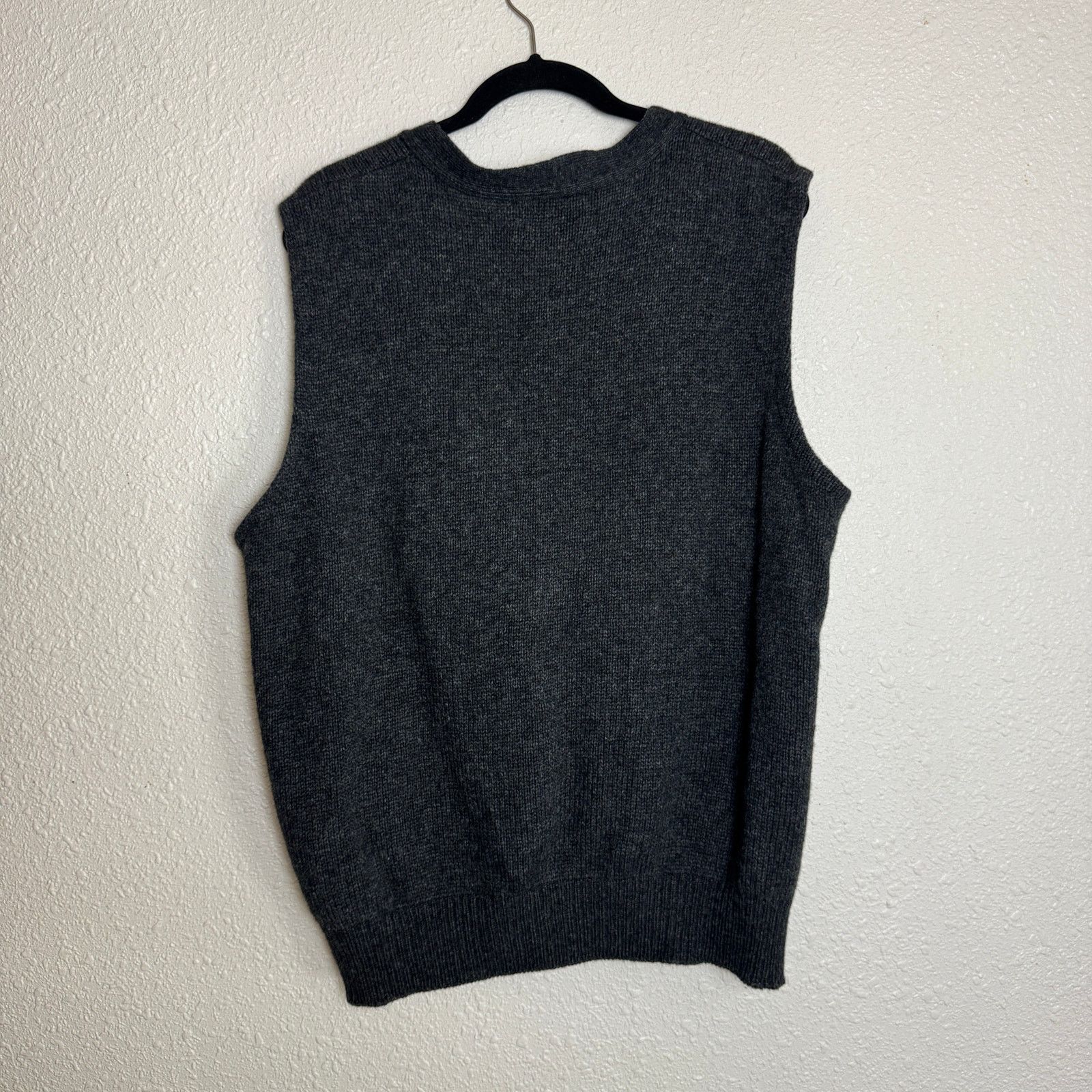 Other Portland Distressed Gray Vest Size XL Size US XL / EU 56 / 4 - 5 Thumbnail