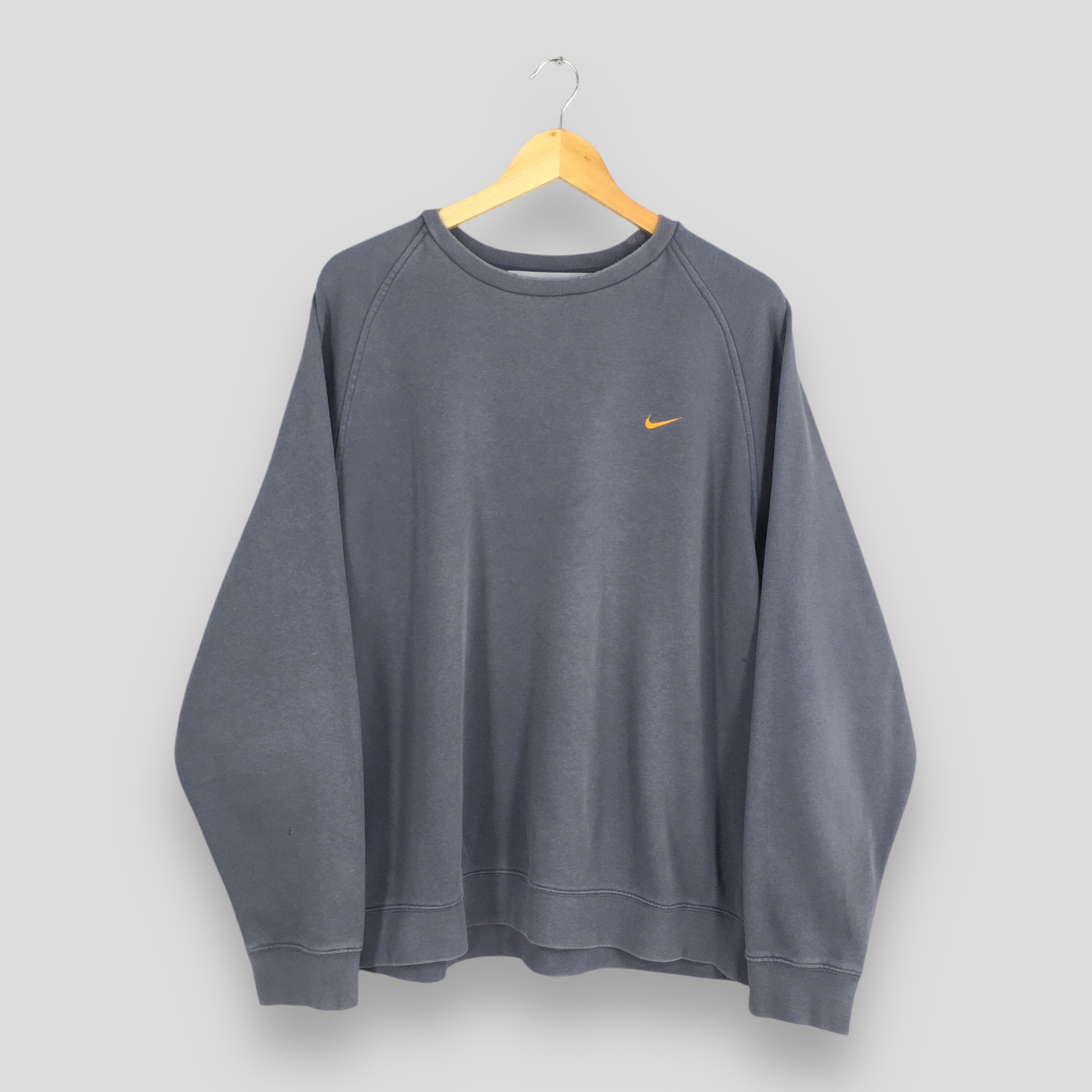 Nike Vintage Y2K Nike Swoosh Gray Sweatshirt XLarge Size US XL / EU 56 / 4 - 1 Thumbnail