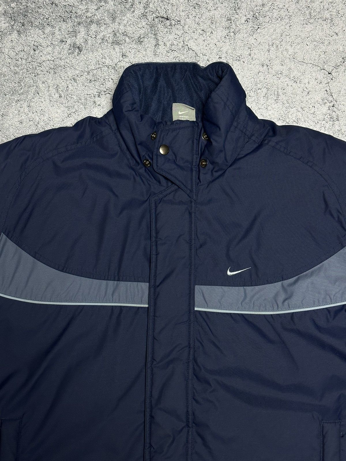 Vintage Vintage Nike Swoosh Winter Puffer Jacket Size US M / EU 48-50 / 2 - 4 Thumbnail