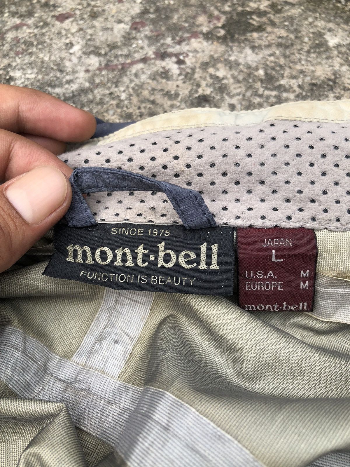 Montbell Vintage Montbell Goretex XCR Outdoor Jacket Size US L / EU 52-54 / 3 - 12 Thumbnail
