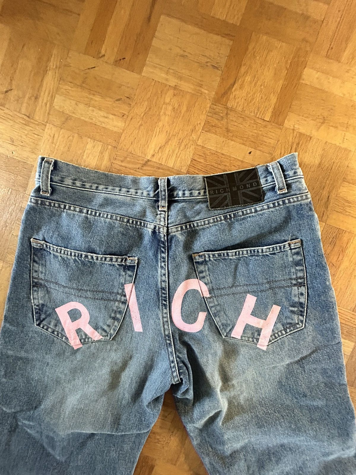 John Richmond John Richmond „RICH“ Pink Flared Denim Size US 32 / EU 48 - 4 Thumbnail