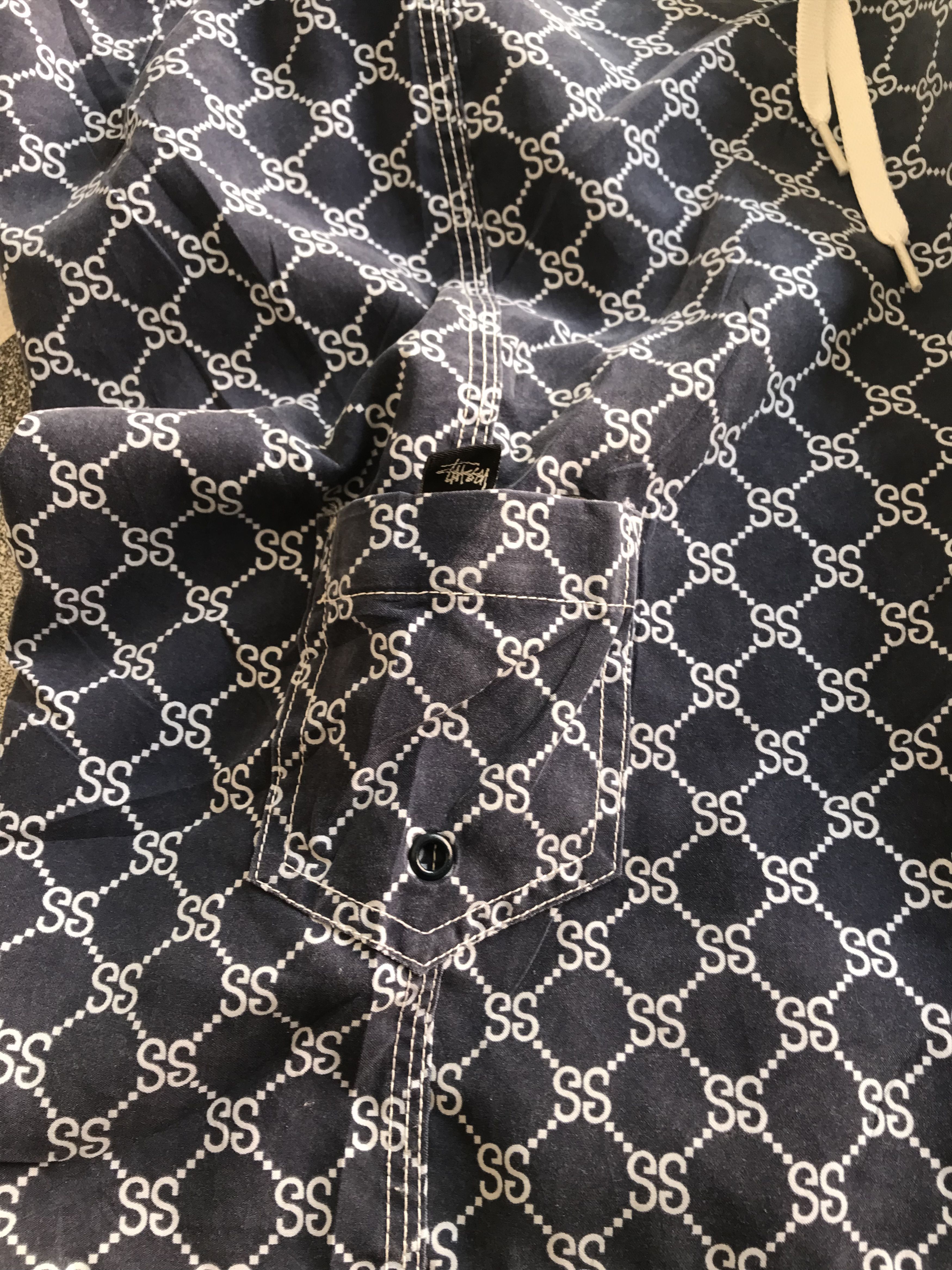 Stussy Vintage Stussy Monogram Shorts Size US 30 / EU 46 - 8 Thumbnail