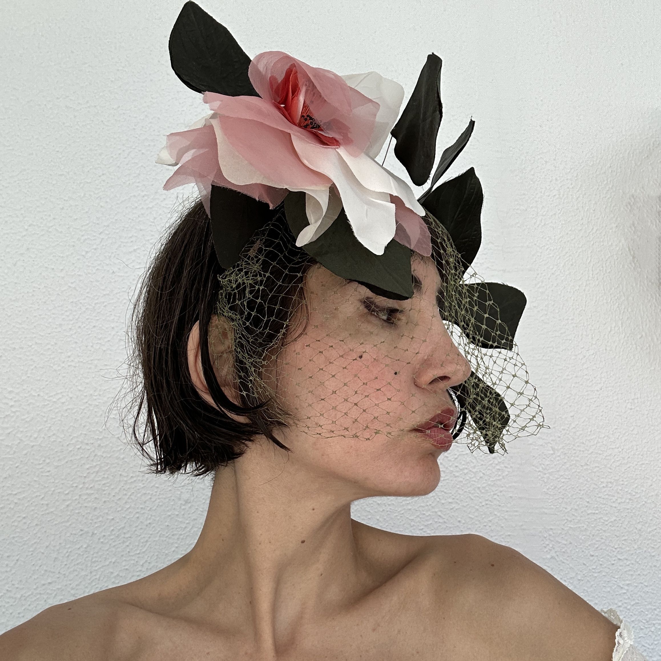 Designer Magnolia fascinator with veil, designer flower headpiece Size ONE SIZE - 2 Thumbnail