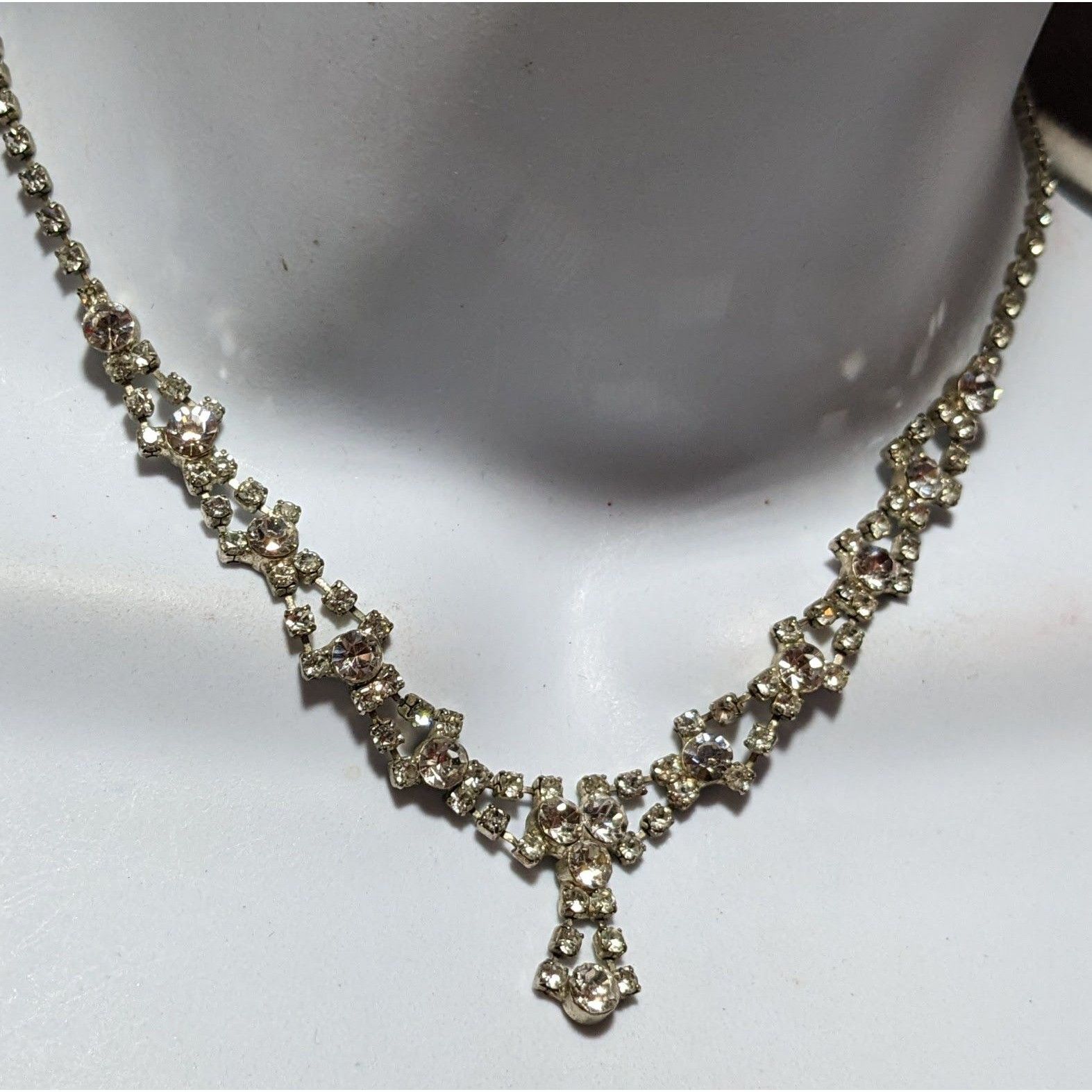 Other Vintage Silver Rhinestone Bridal Necklace Size ONE SIZE - 4 Thumbnail