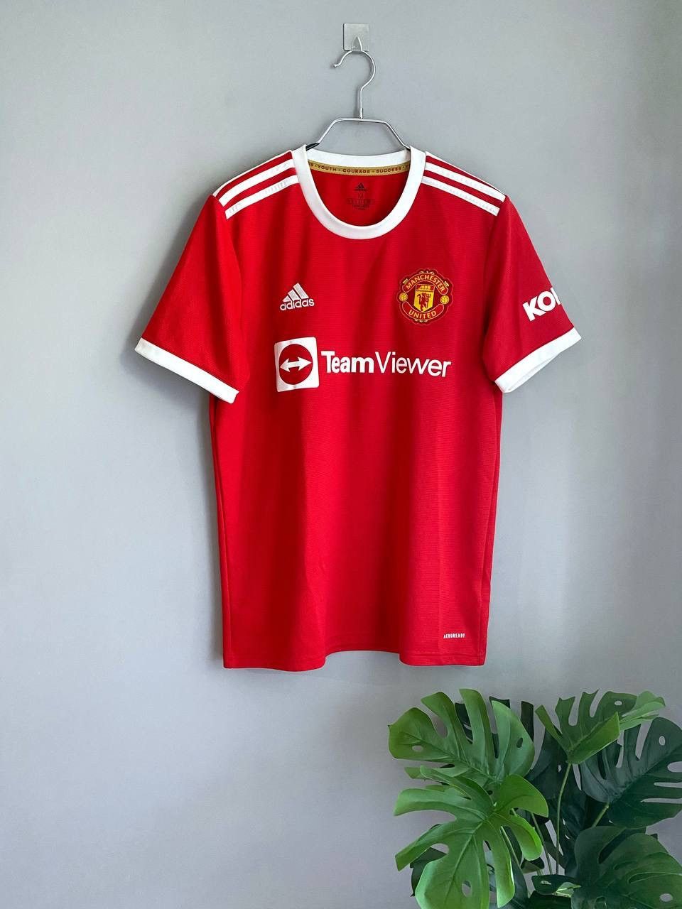 Adidas Manchester United 2021/22 Home Soccer Jersey, Size M H31447 Size US M / EU 48-50 / 2 - 1 Thumbnail