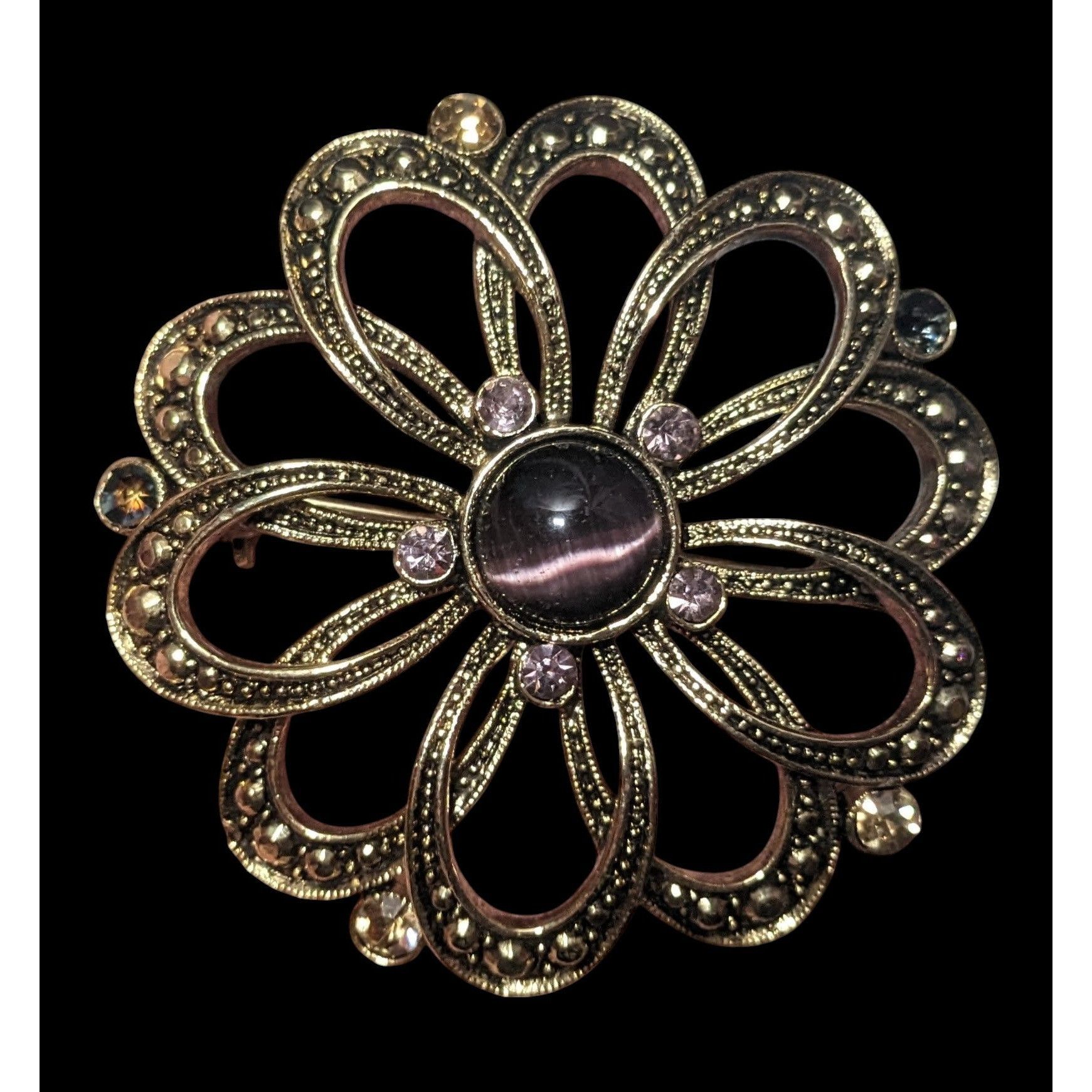 Other Vintage Whimsical Gold Tone Purple Gemmed Flower Brooch Size ONE SIZE - 3 Thumbnail