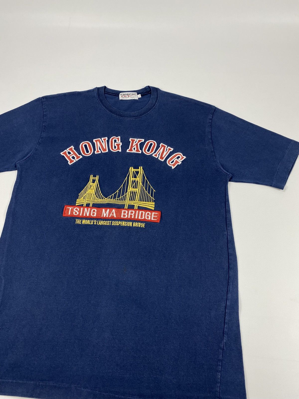 Vintage 🔥LASTDROP🔥 90s Single Stitch Hong Kong Tsing Ma Bridge Embro Size US M / EU 48-50 / 2 - 3 Thumbnail
