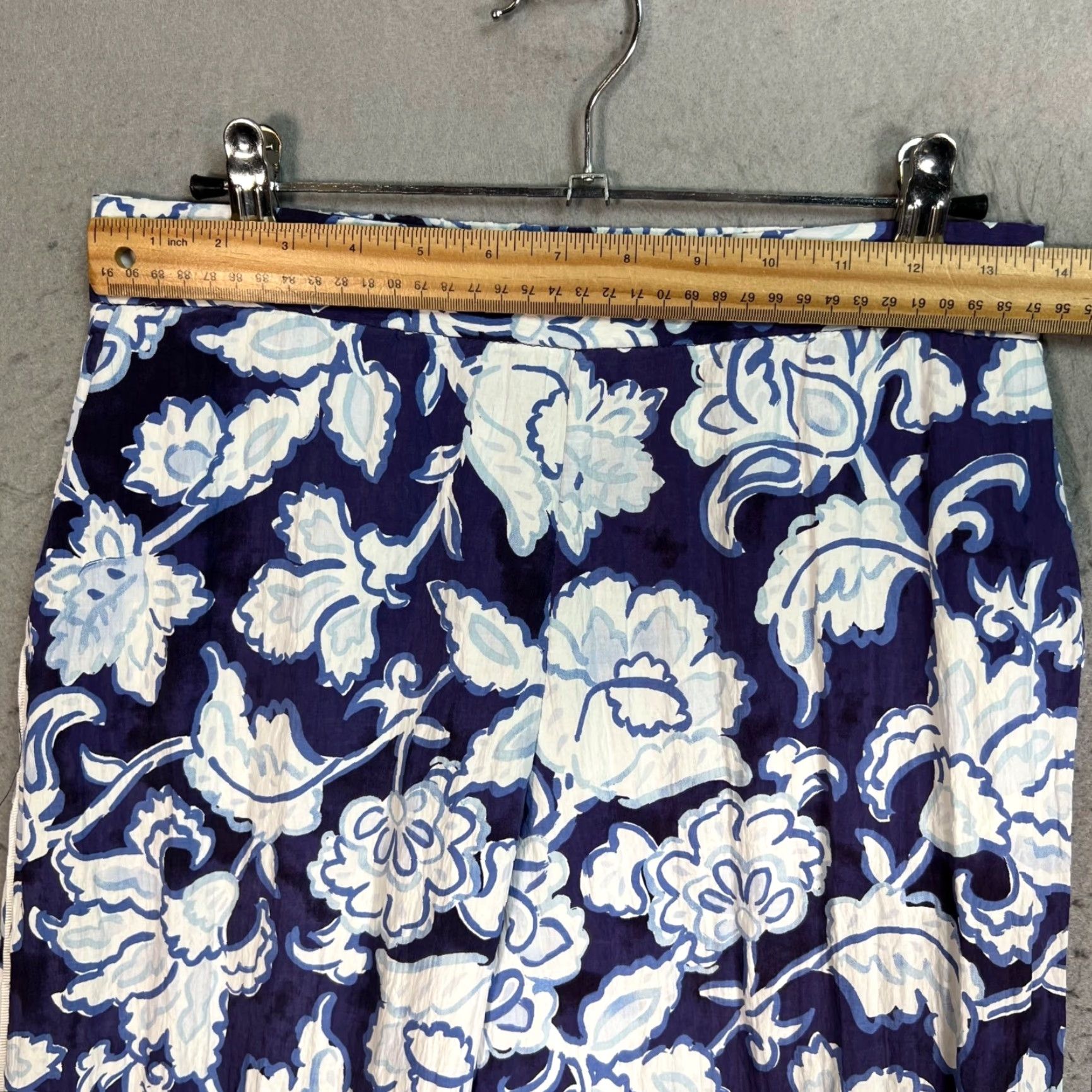 Zara Zara Womens Size Small Floral Wide-Leg Pants Blue & White Size 28" / US 6 / IT 42 - 6 Thumbnail