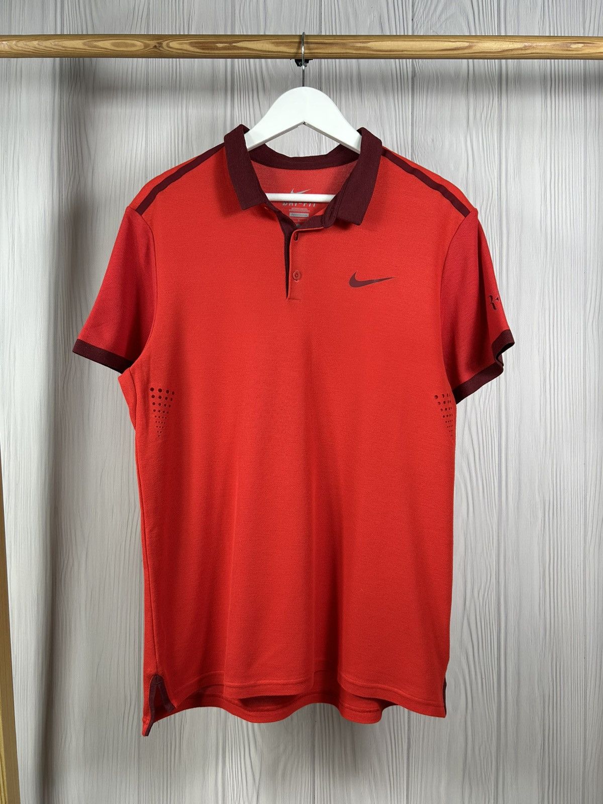 Nike Nike Roger Federer RF2014 Shanghai Basel ATP Finals Polo L Size US L / EU 52-54 / 3 - 1 Thumbnail